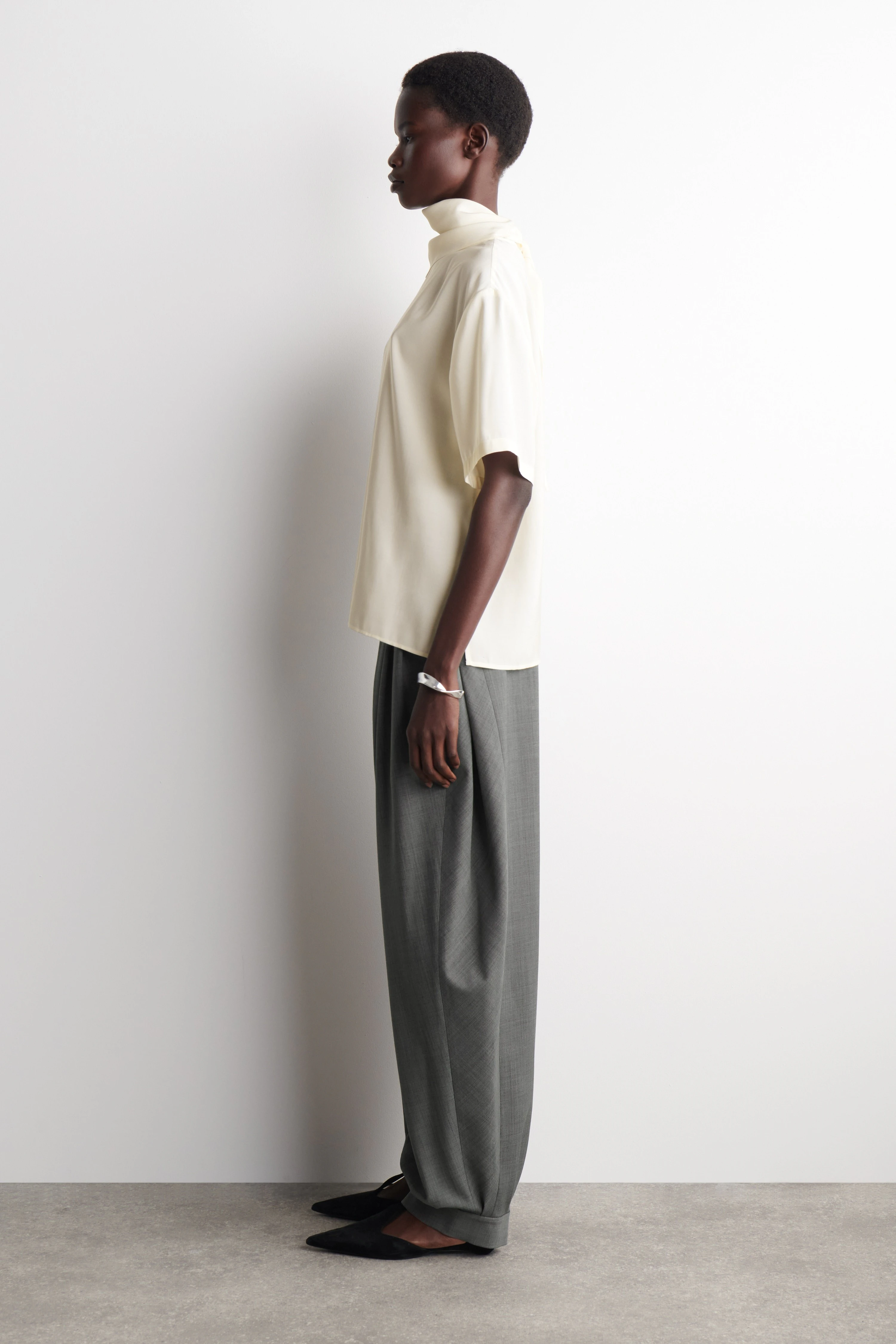 DRAPED SCARF-DETAIL TOP - 4