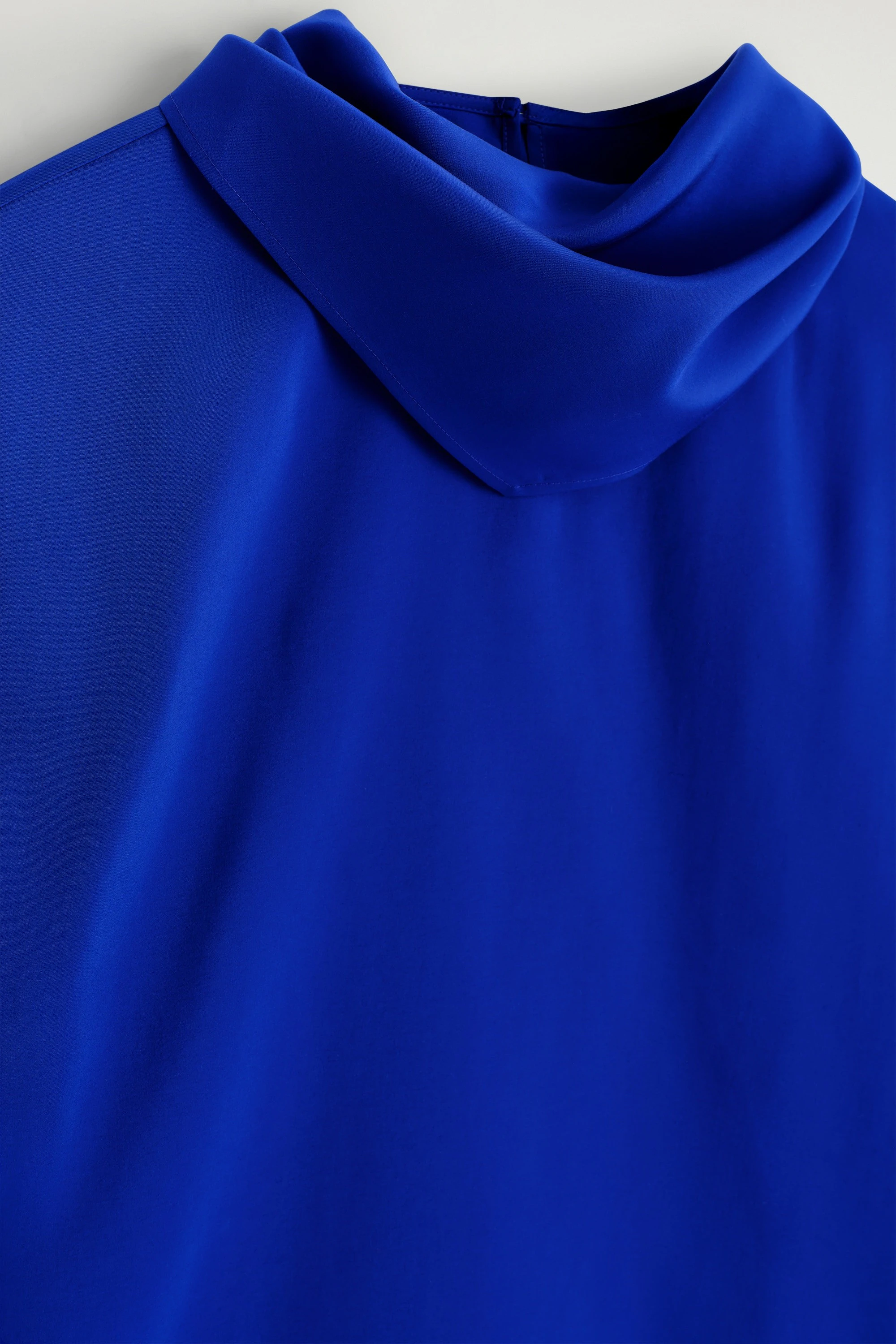 DRAPED SCARF-DETAIL TOP - 9