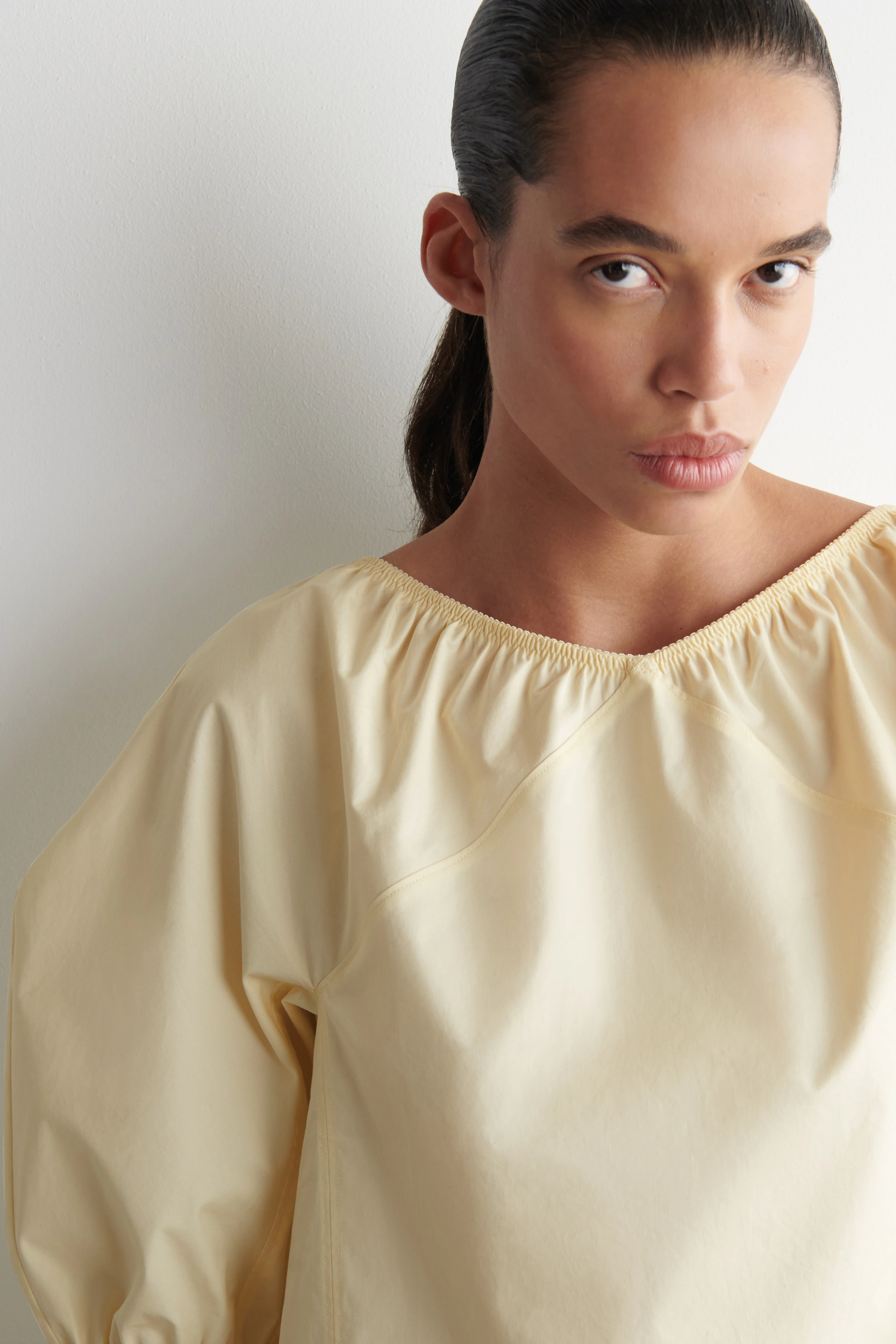 GATHERED PUFF-SLEEVE BLOUSE - 5