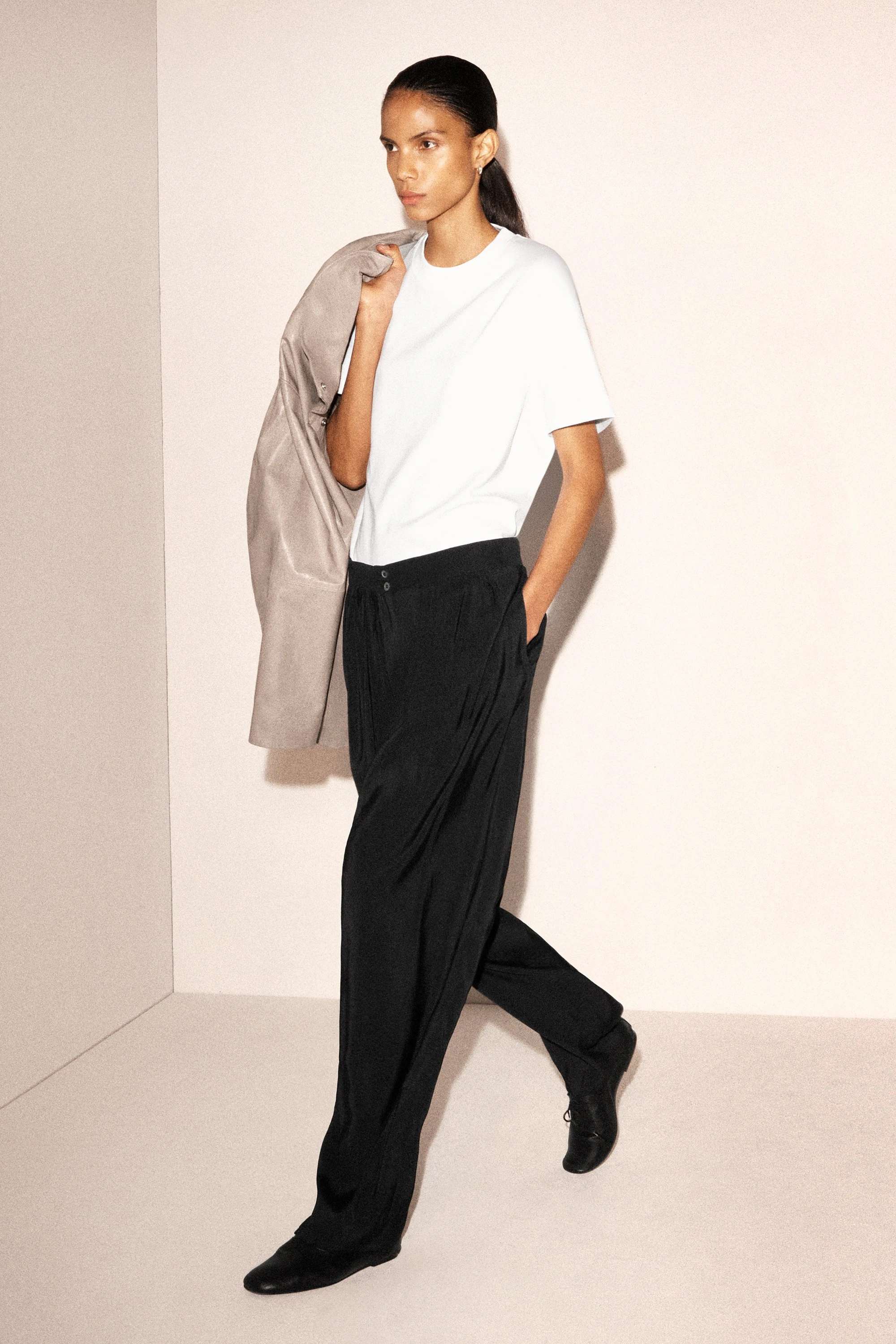 CLEAN CUT T-SHIRT - 8