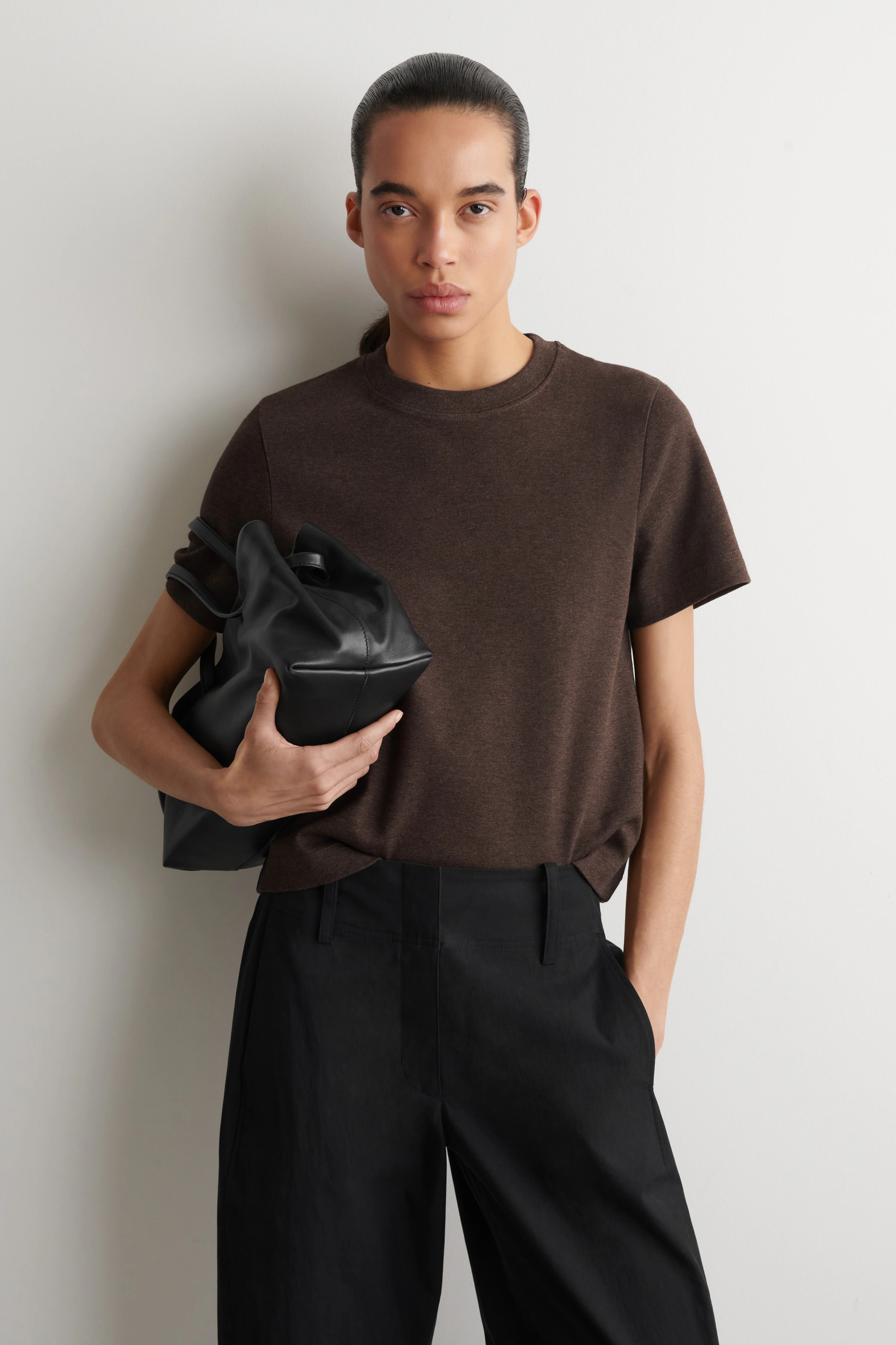 CLEAN CUT T-SHIRT