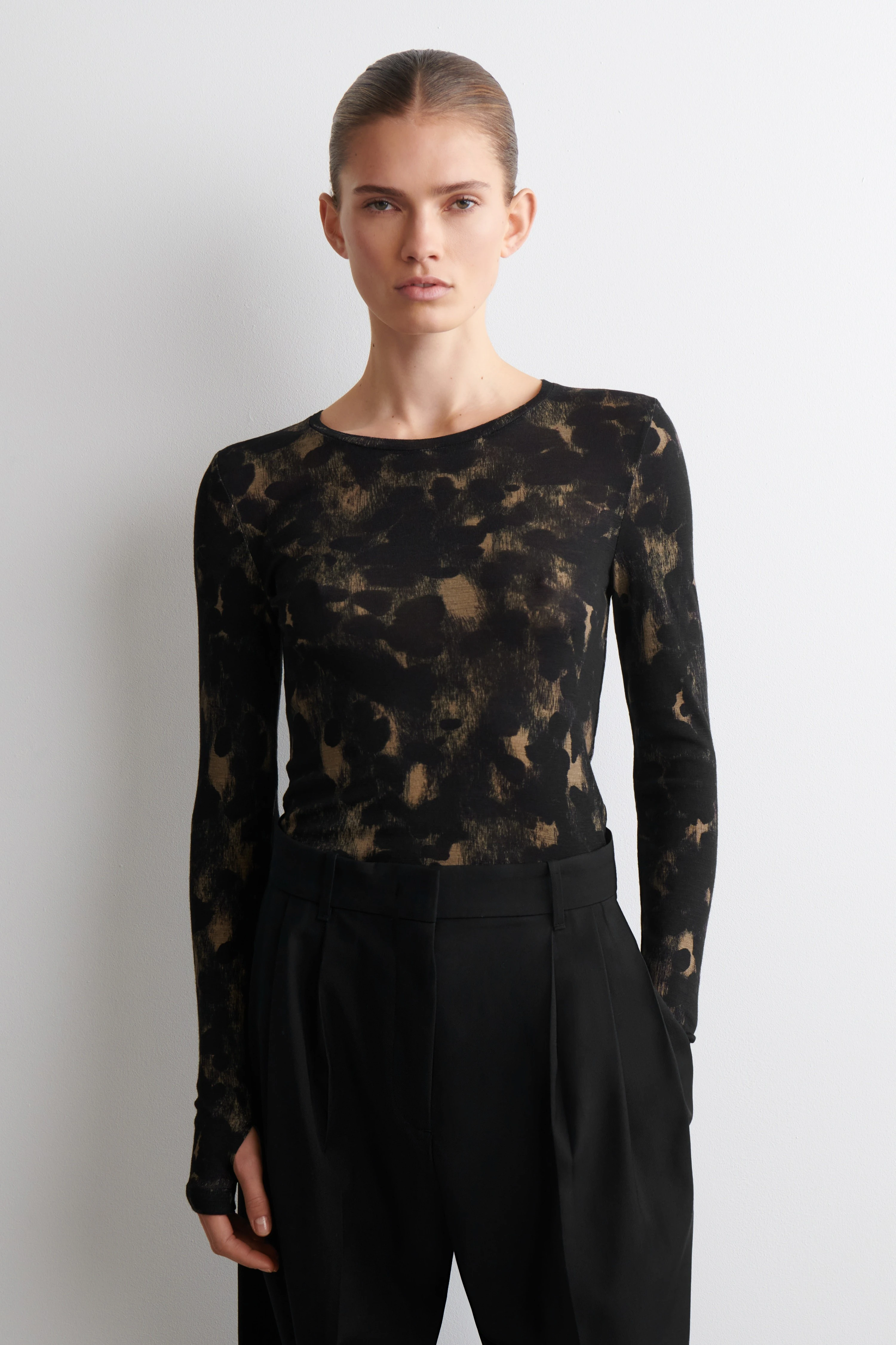 SLIM MERINO WOOL TOP