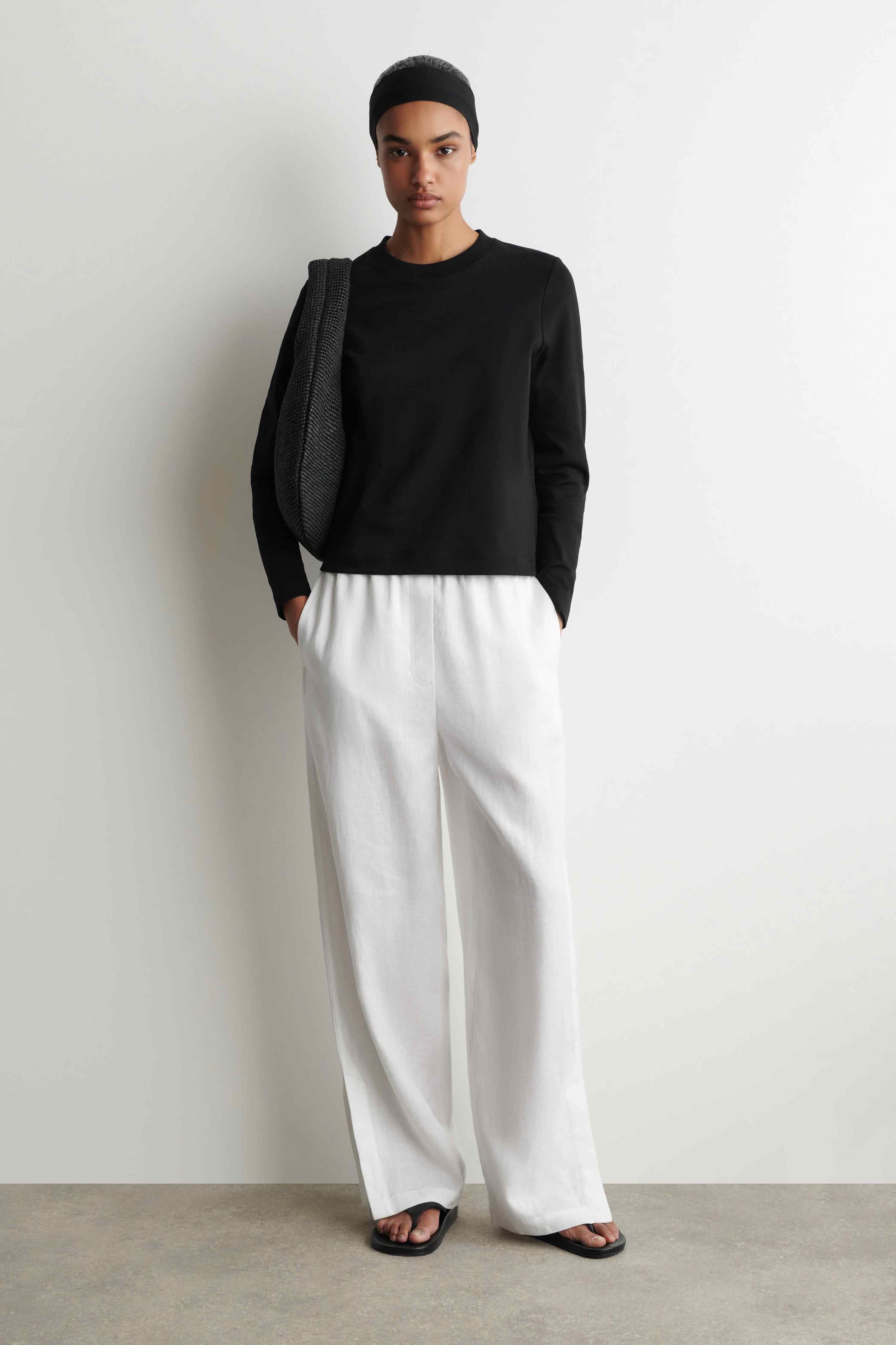 CLEAN CUT LONG-SLEEVED T-SHIRT - 6
