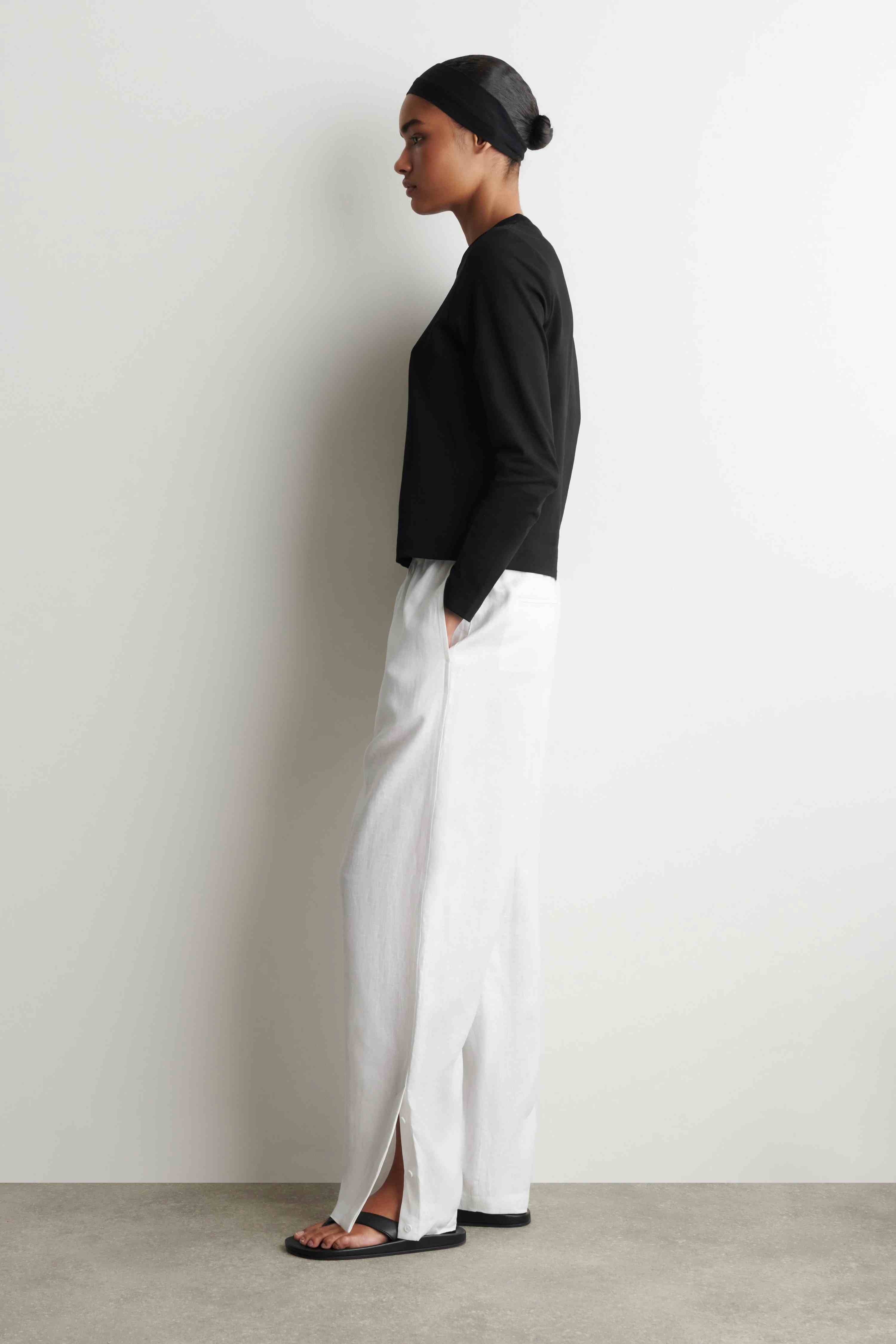 CLEAN CUT LONG-SLEEVED T-SHIRT - 7