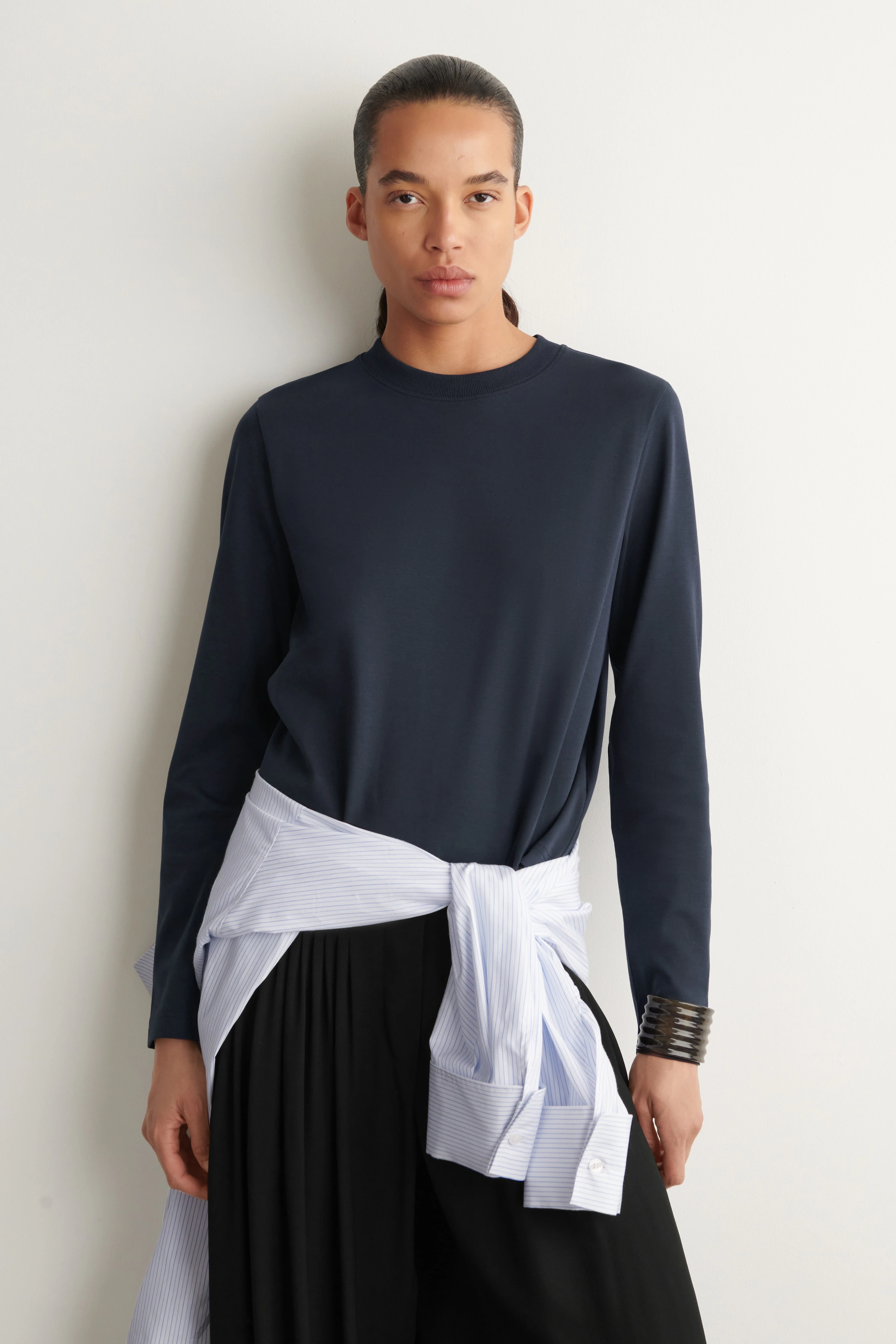 CLEAN CUT LONG-SLEEVED T-SHIRT - 1