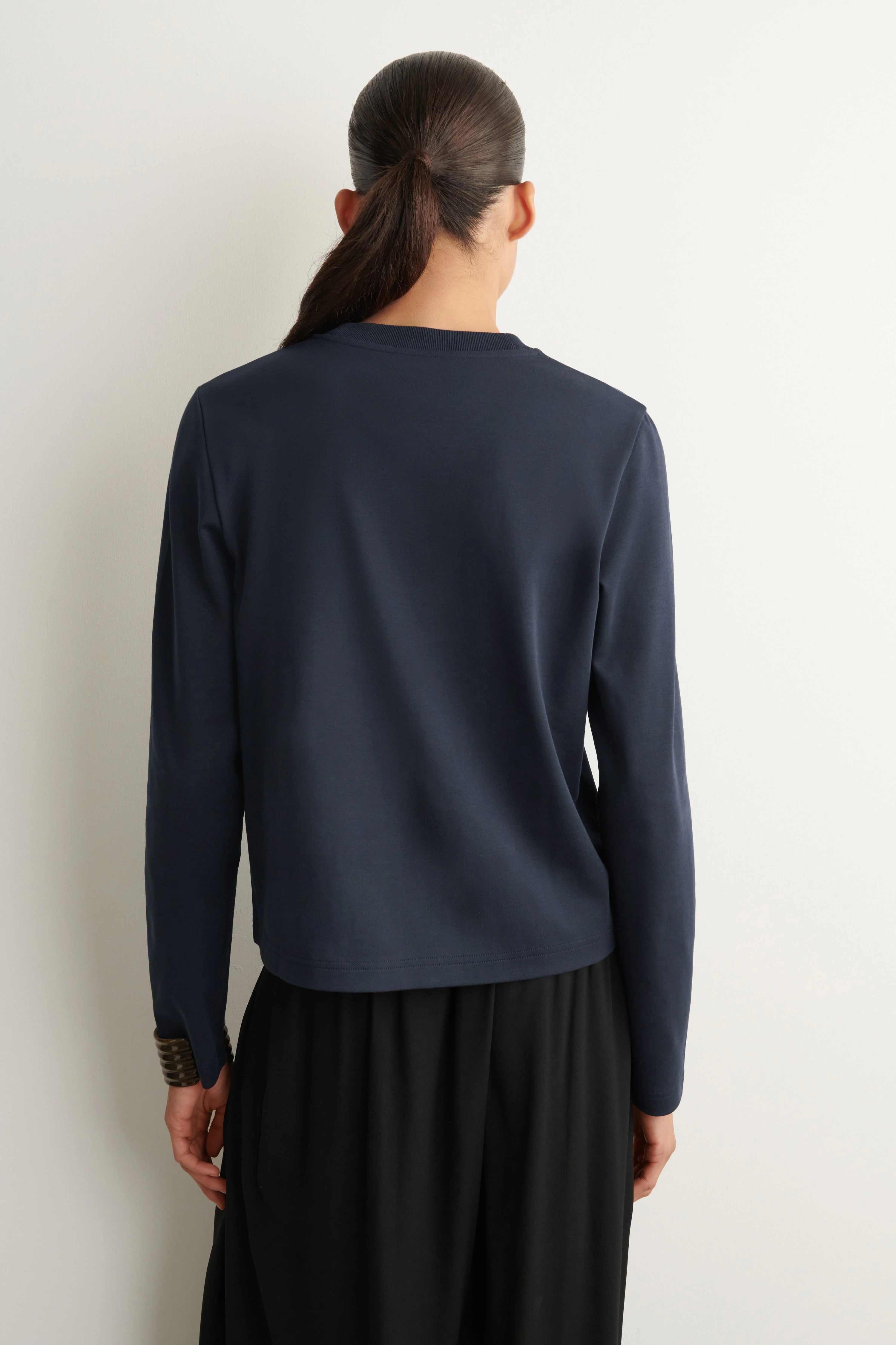 CLEAN CUT LONG-SLEEVED T-SHIRT - 2
