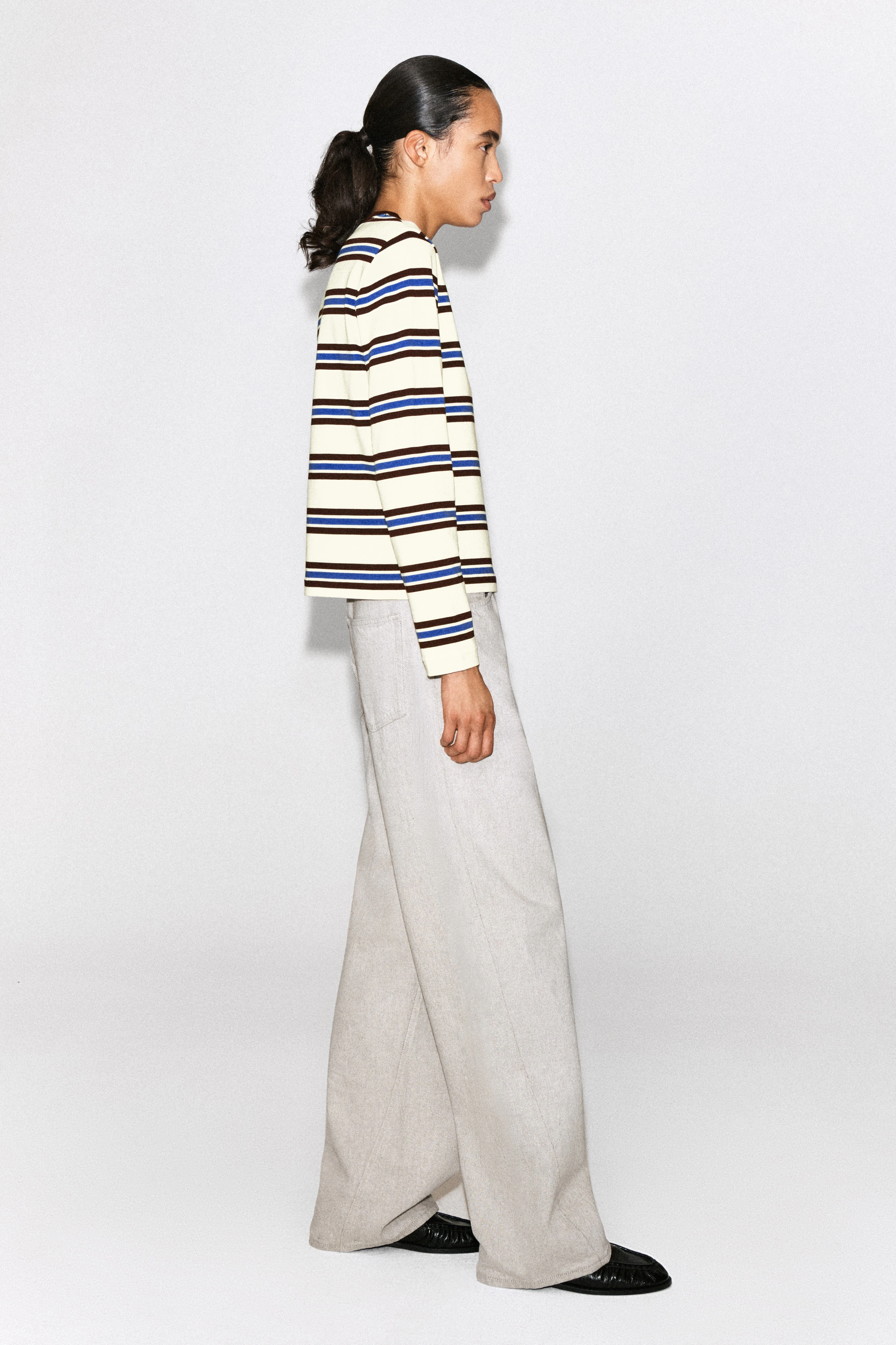 CLEAN CUT LONG-SLEEVED T-SHIRT - 5