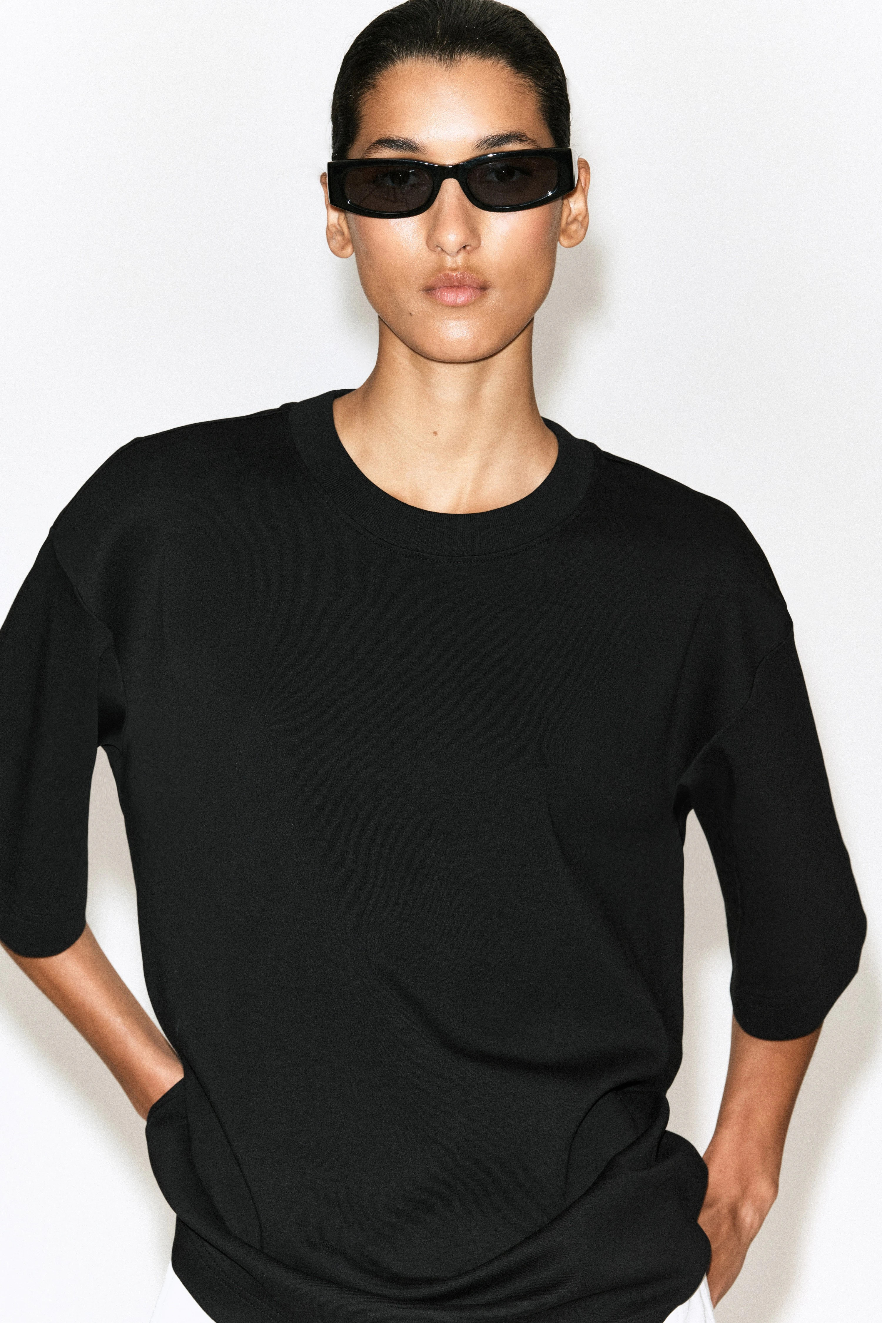 OVERSIZED T-SHIRT - 6