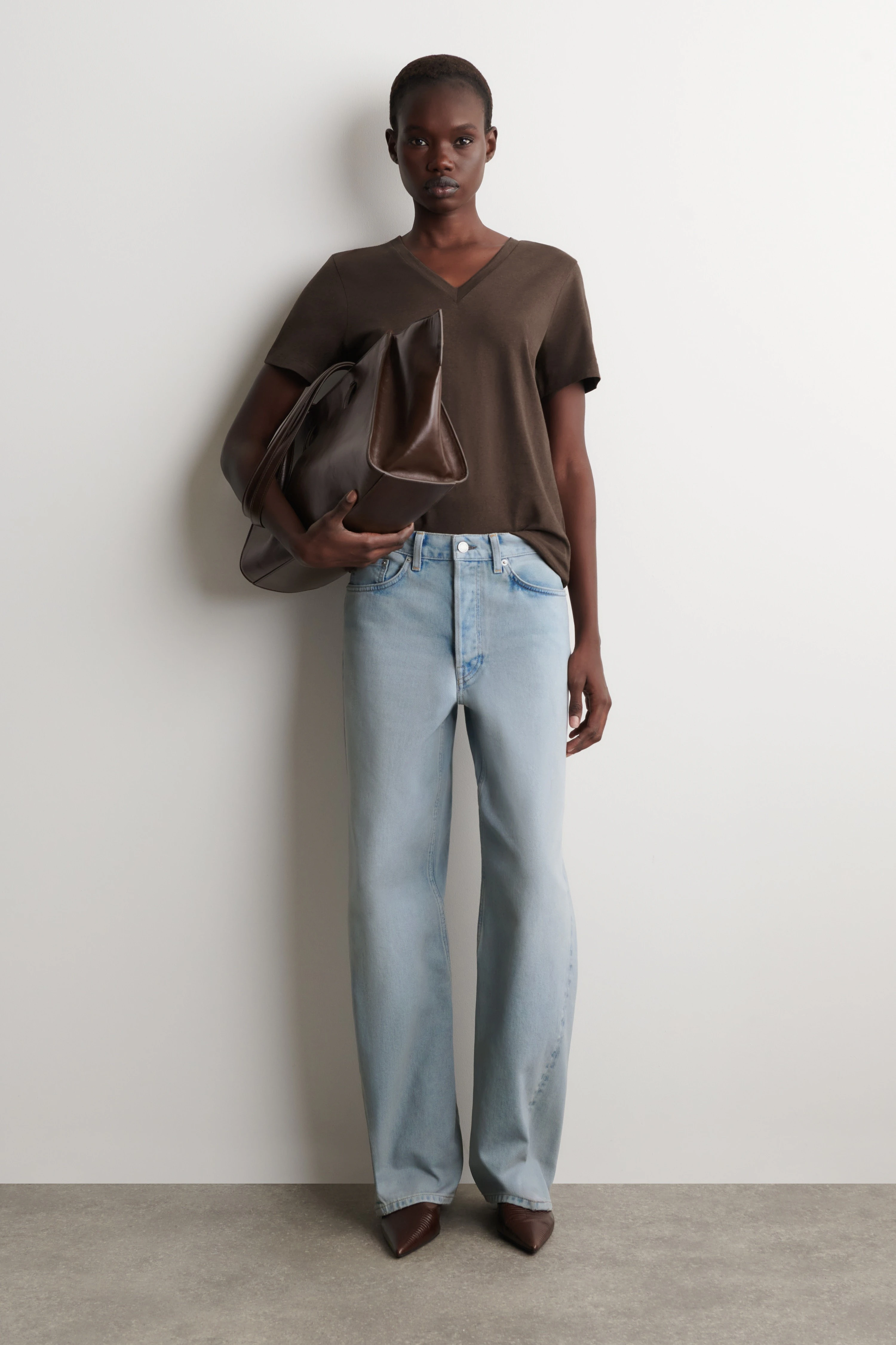 COTTON V-NECK T-SHIRT - 2