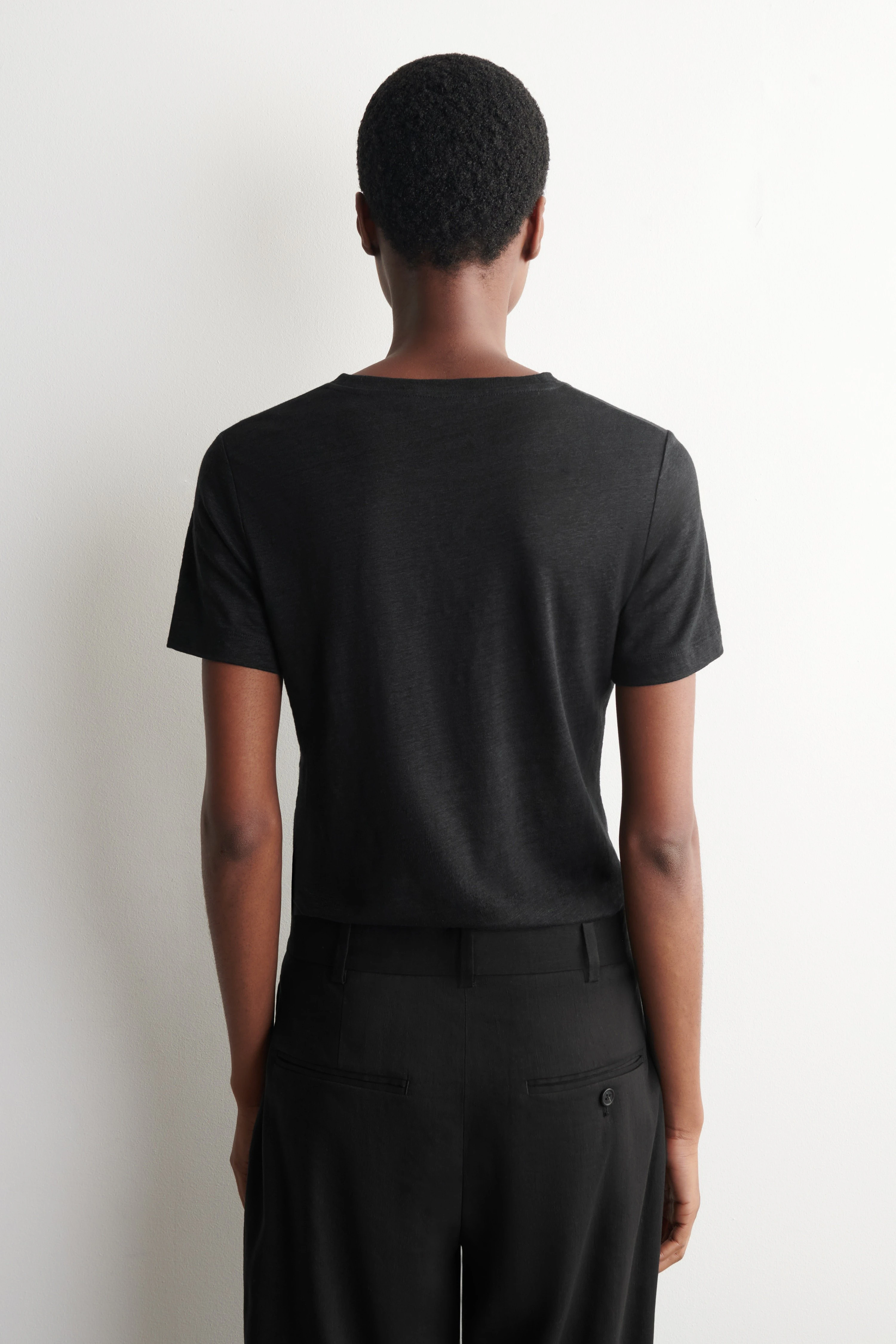 CREW-NECK LINEN T-SHIRT - 2