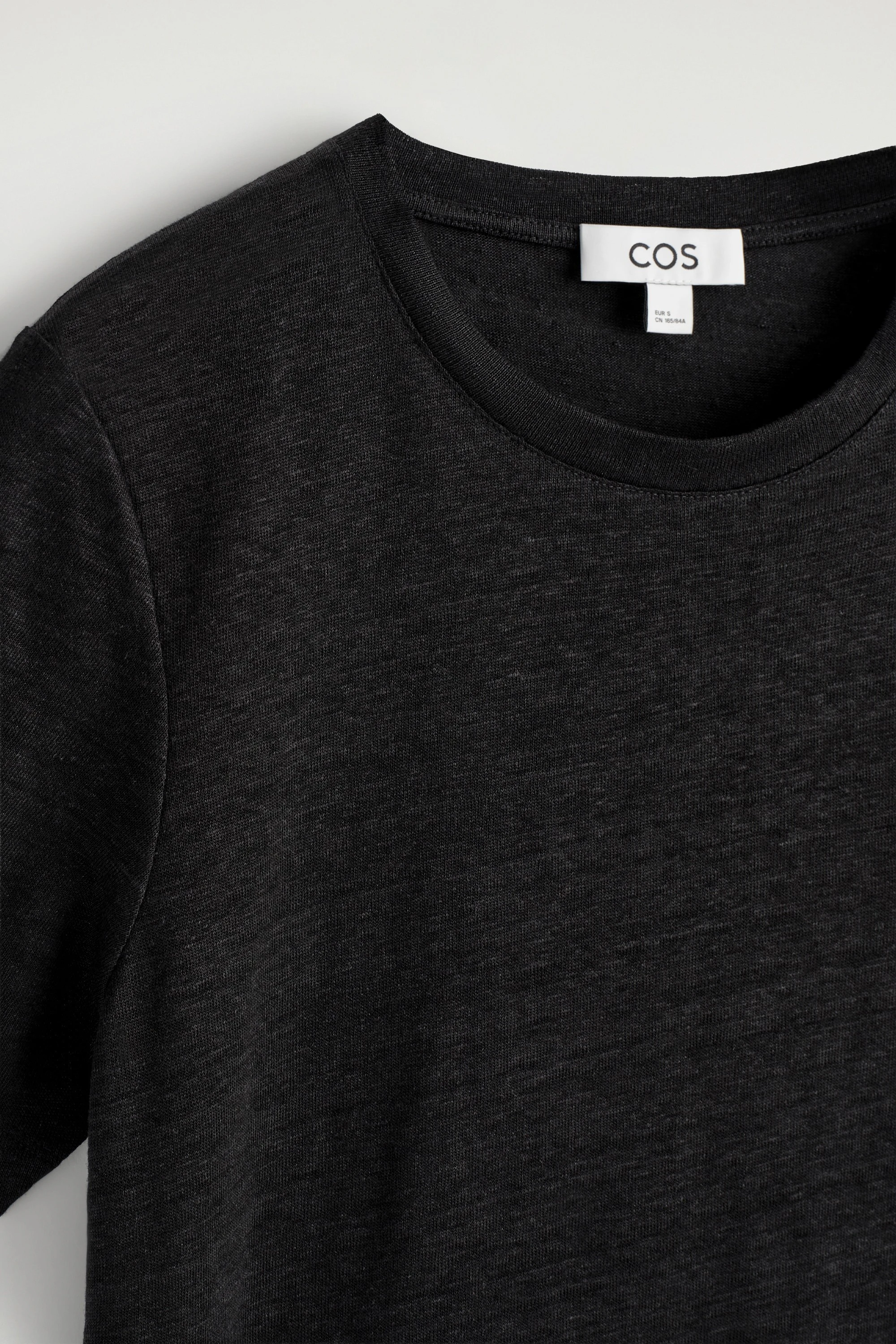 CREW-NECK LINEN T-SHIRT - 6