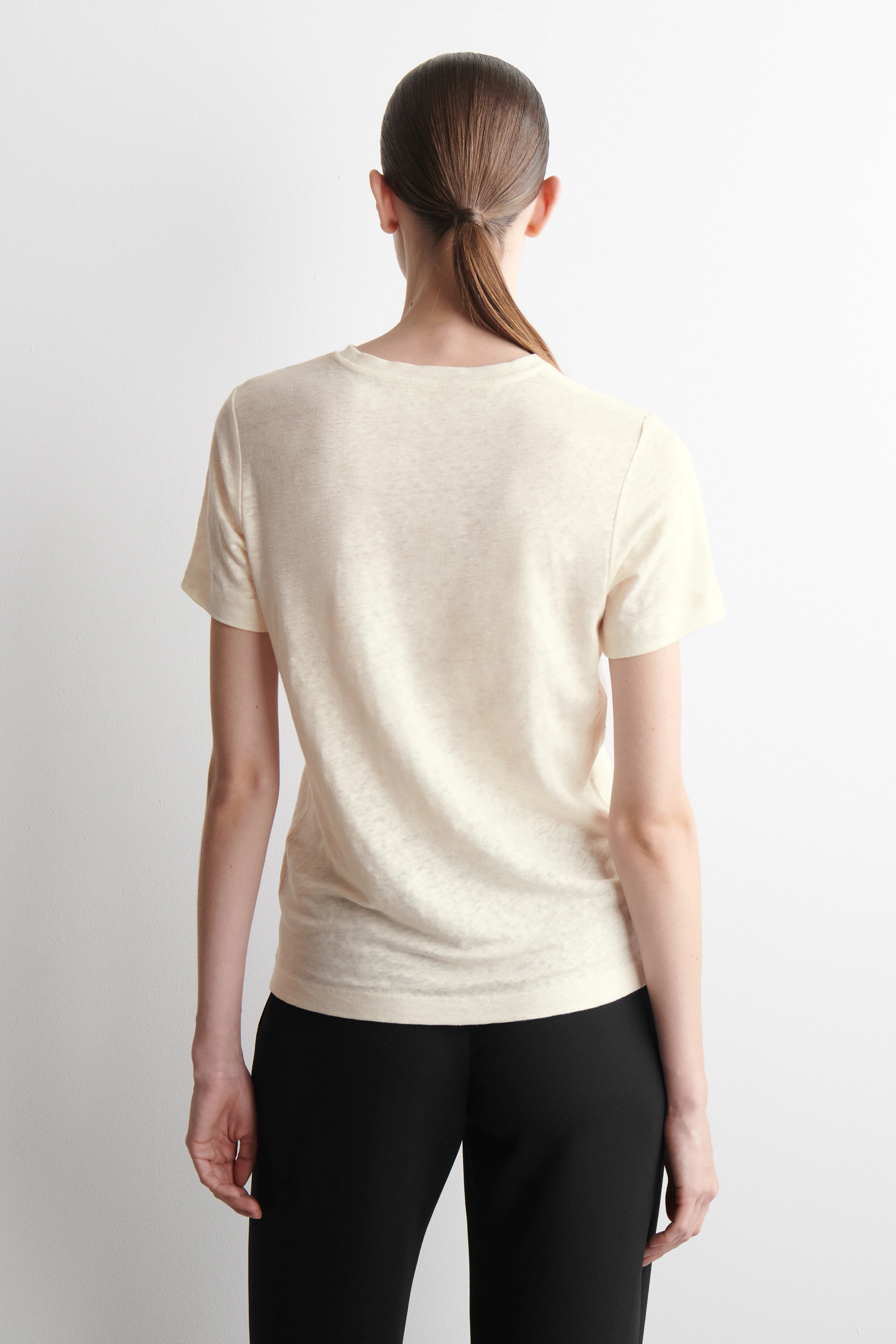 CREW-NECK LINEN T-SHIRT
