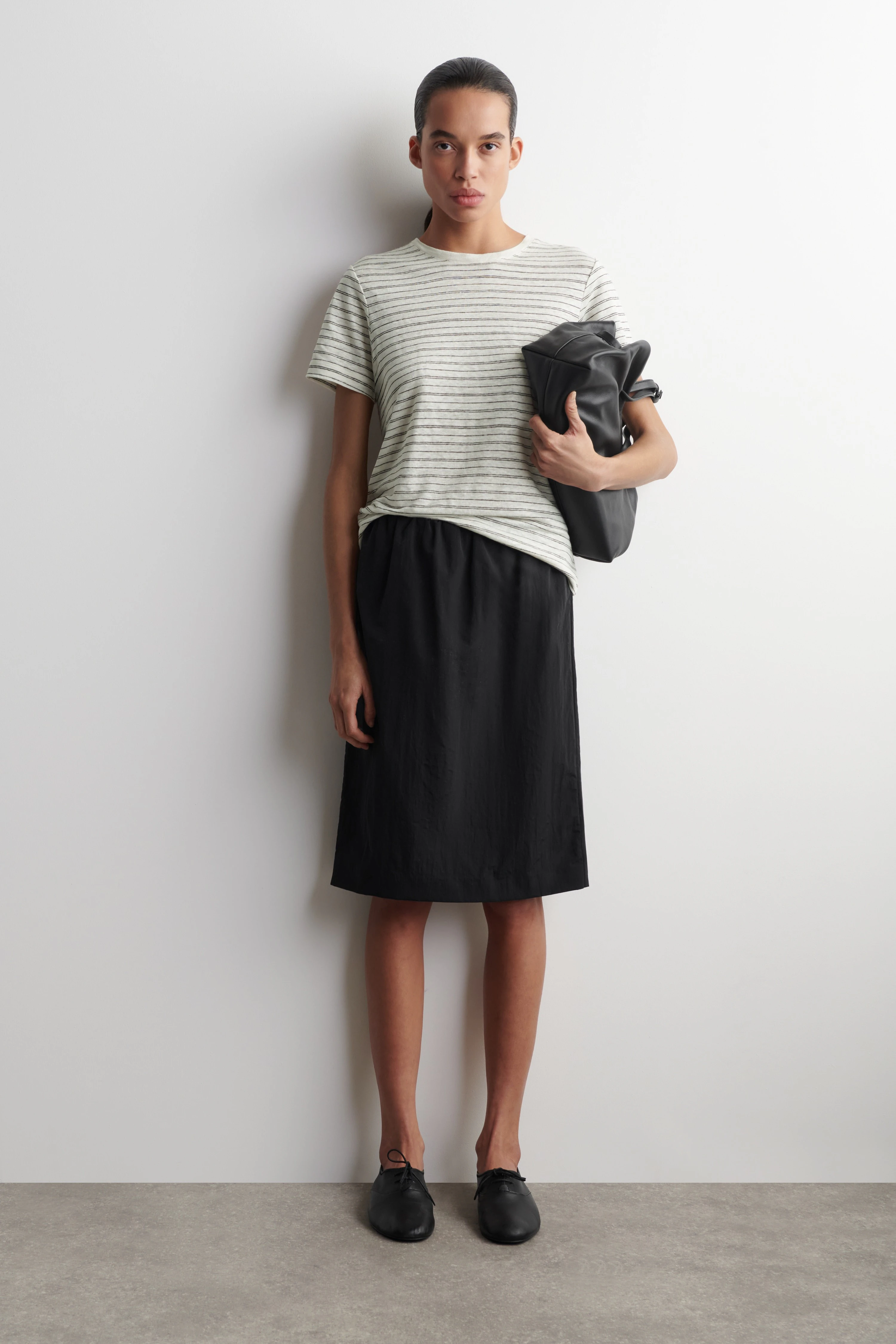 CREW-NECK LINEN T-SHIRT - 3