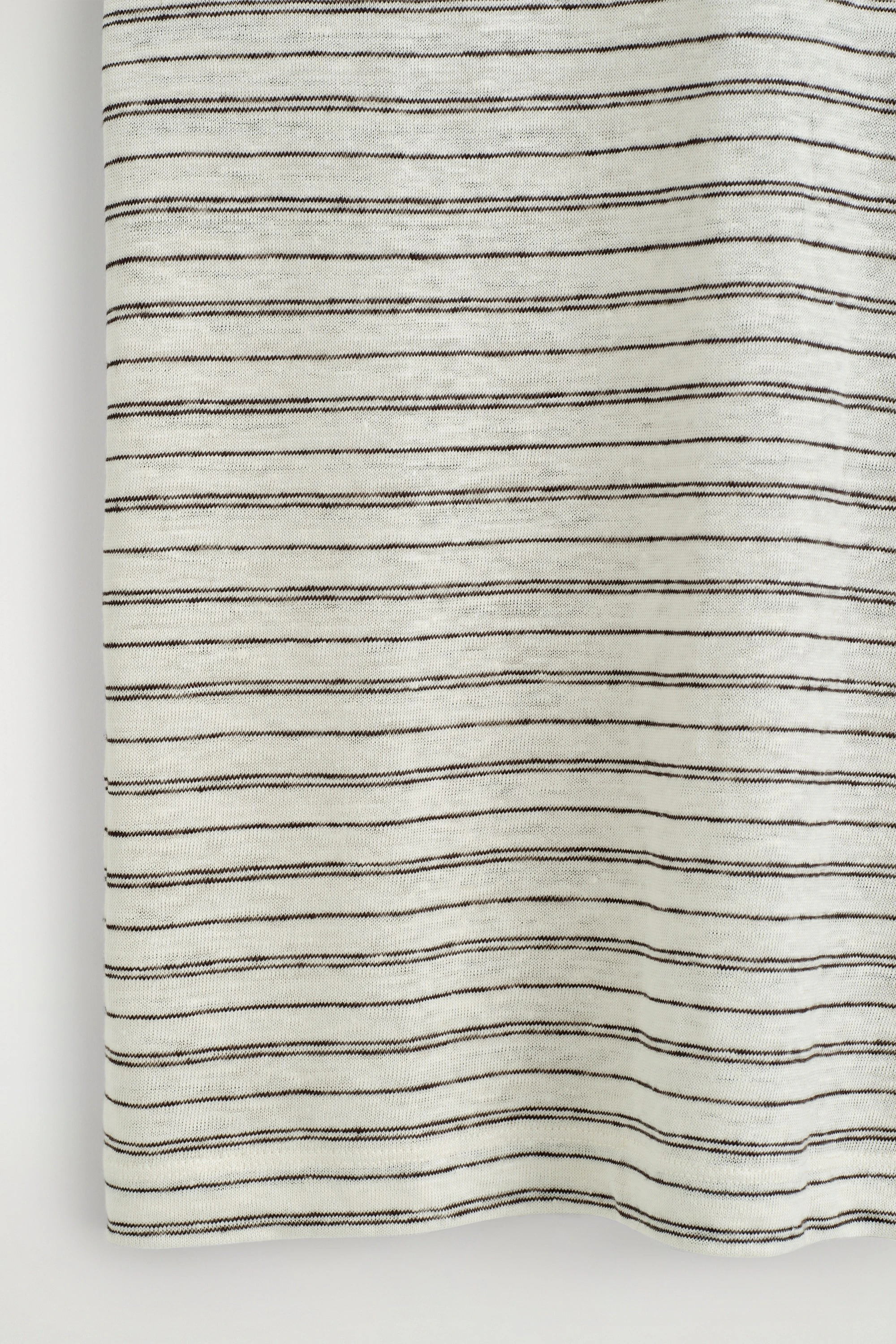 CREW-NECK LINEN T-SHIRT - 6