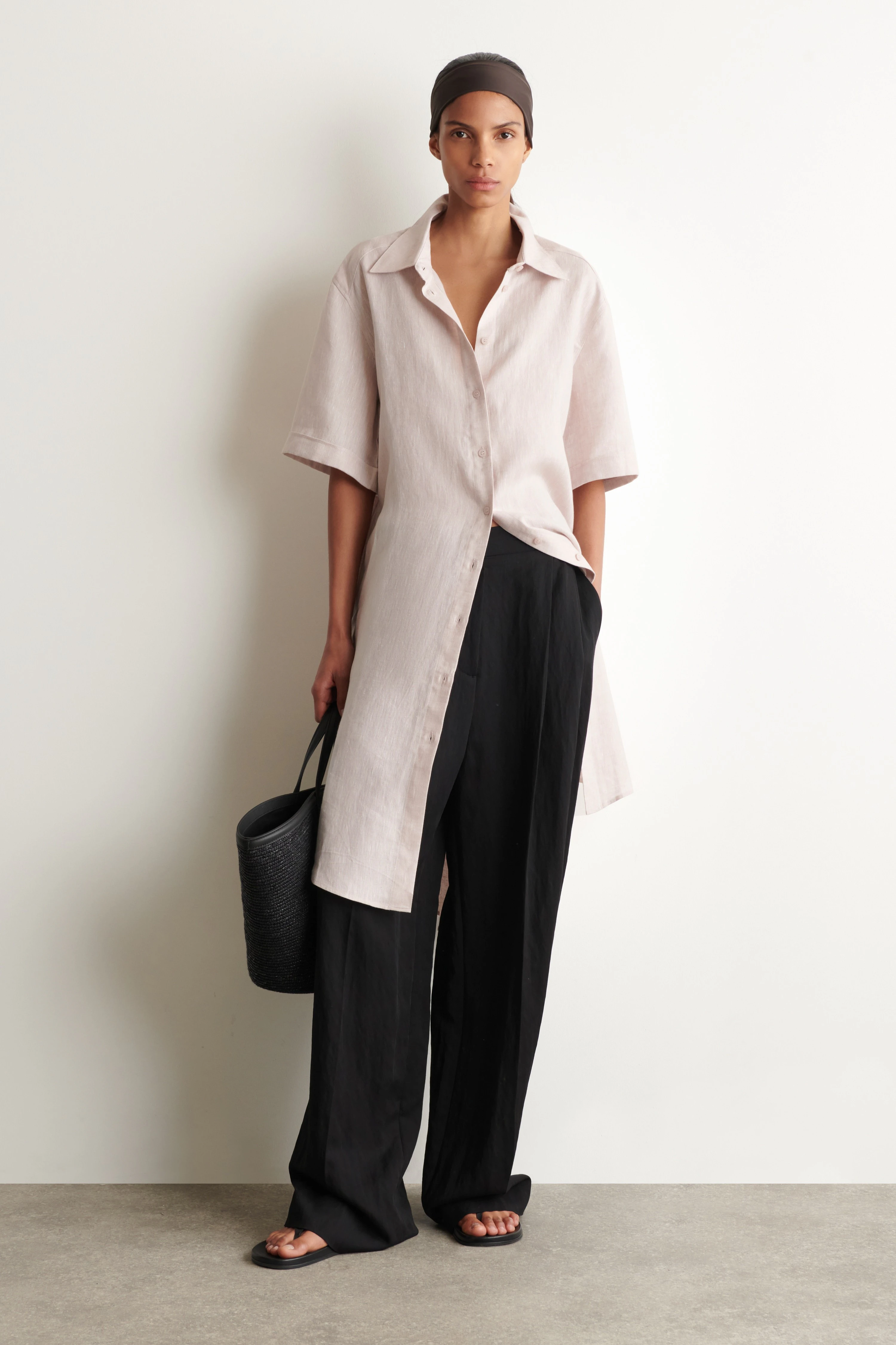 SHORT-SLEEVED LINEN SHIRT DRESS - 4