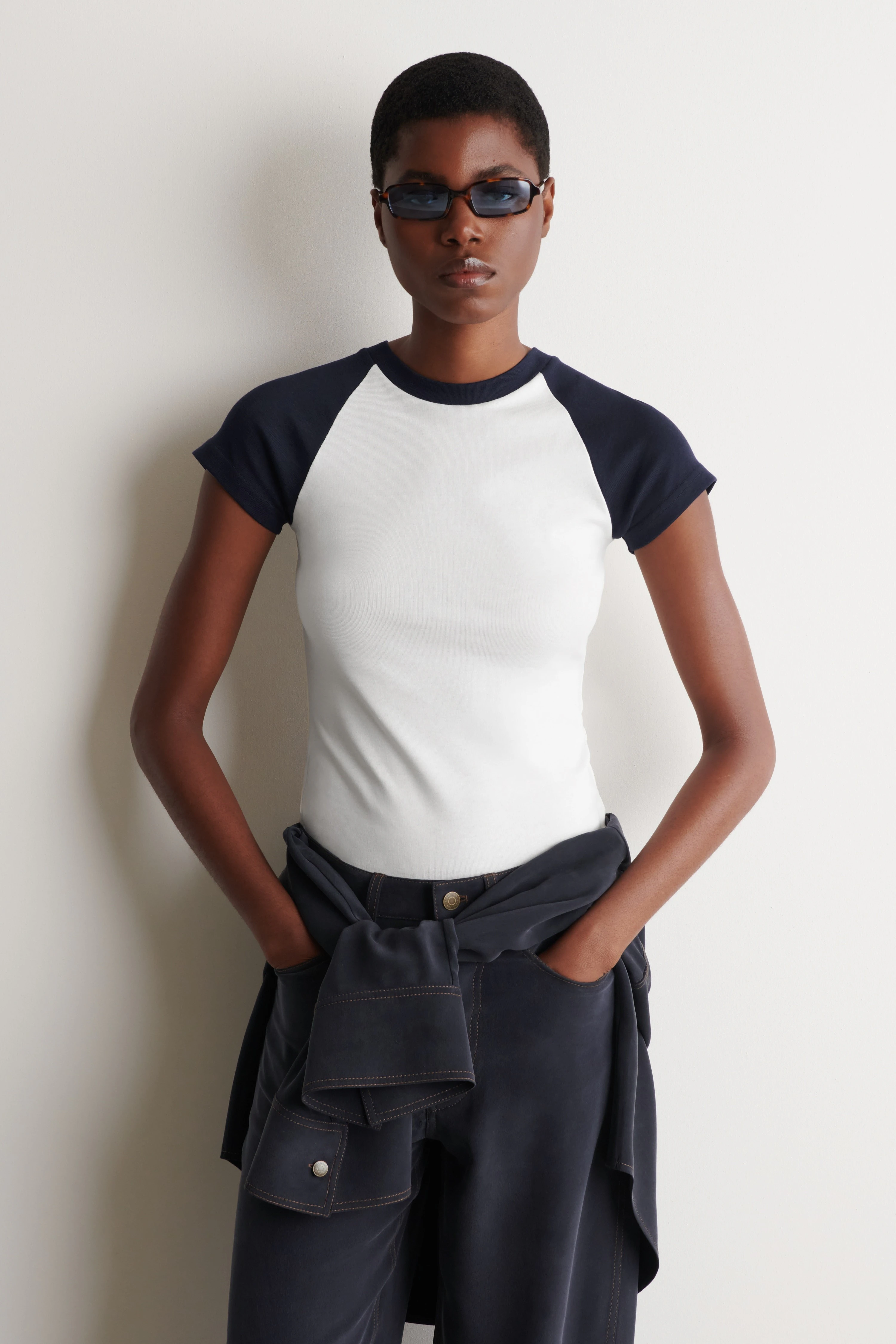 SLIM COTTON RAGLAN T-SHIRT
