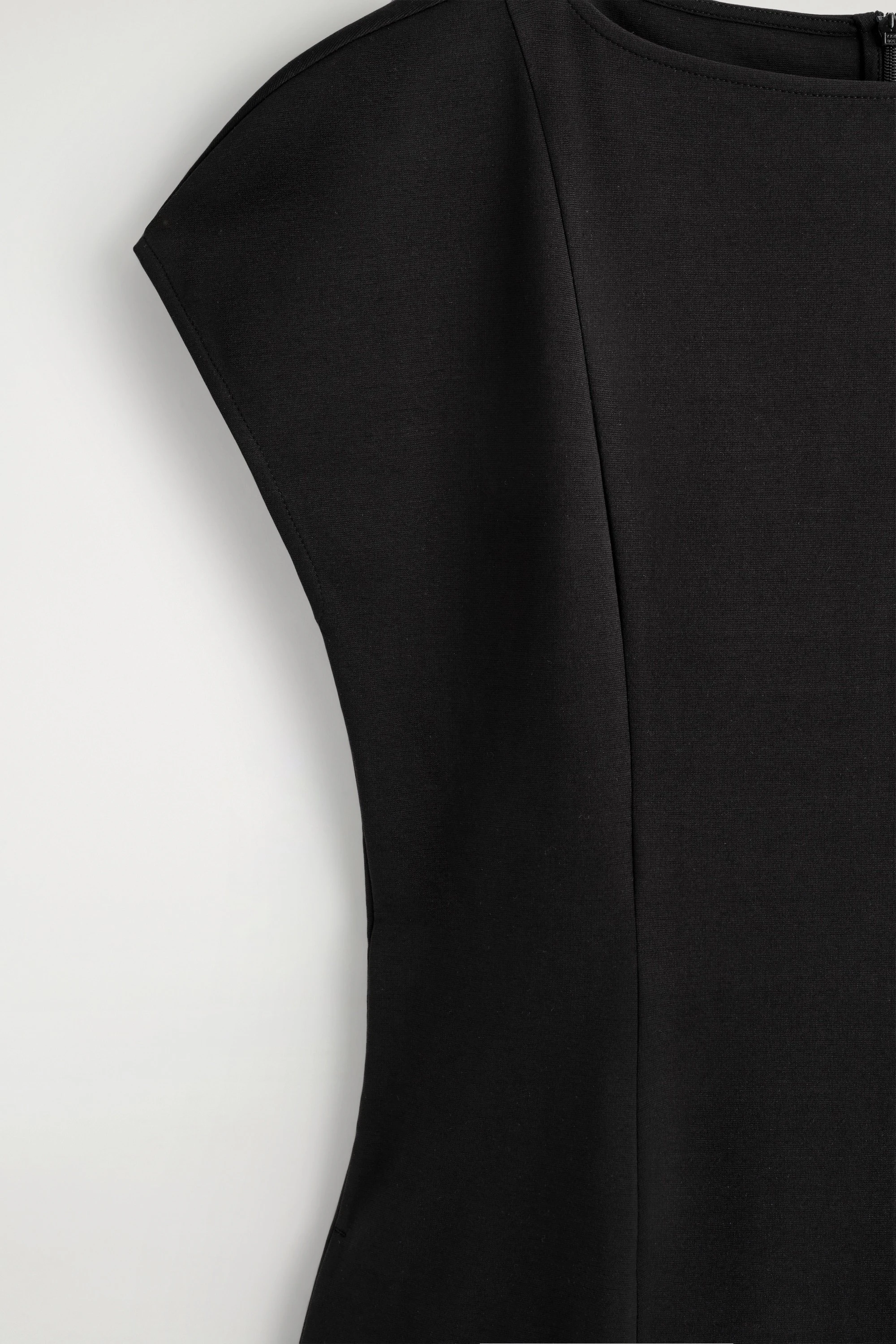SCULPTURAL JERSEY MIDI DRESS - 6