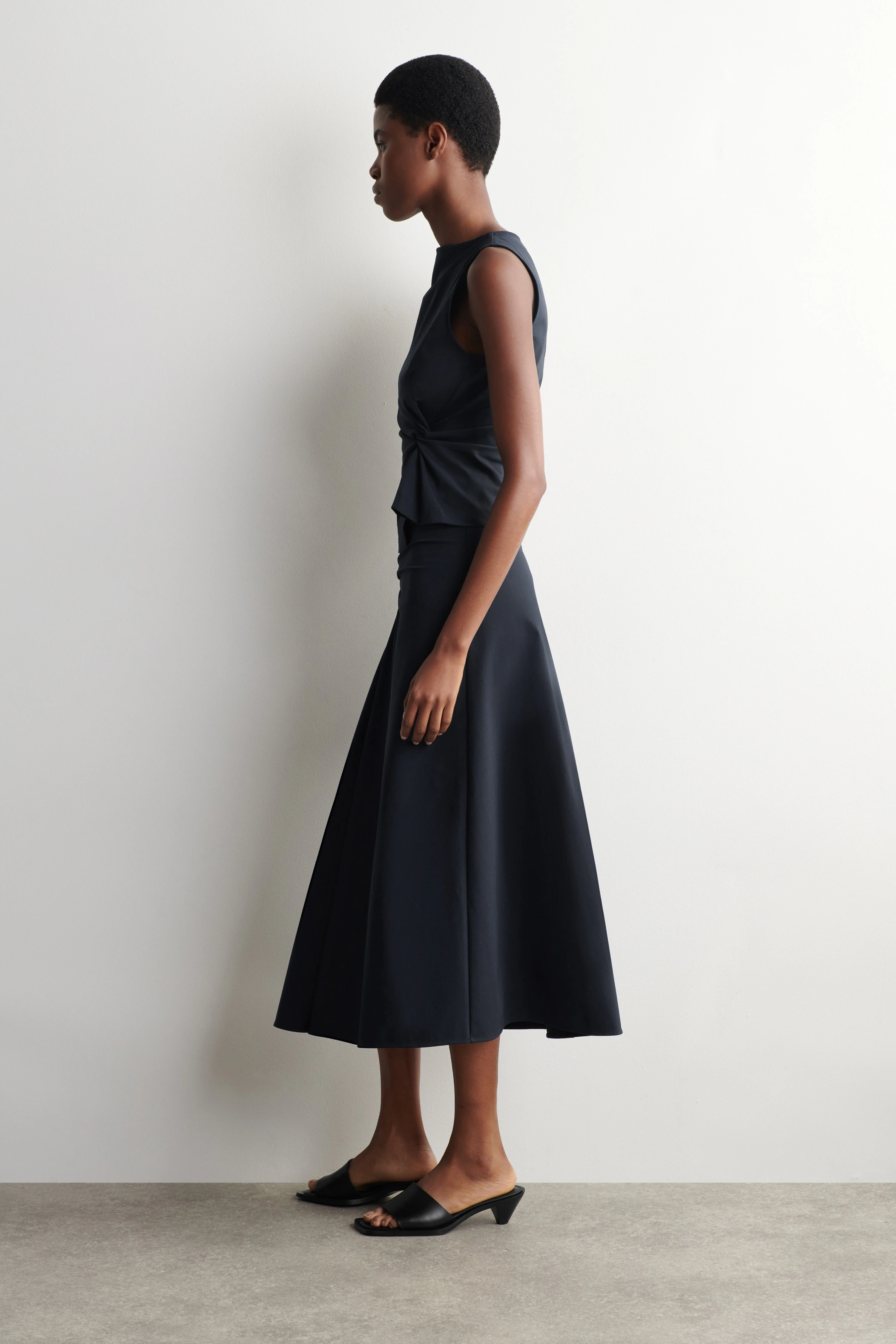 TWIST-DETAIL JERSEY MIDI SKIRT - 3