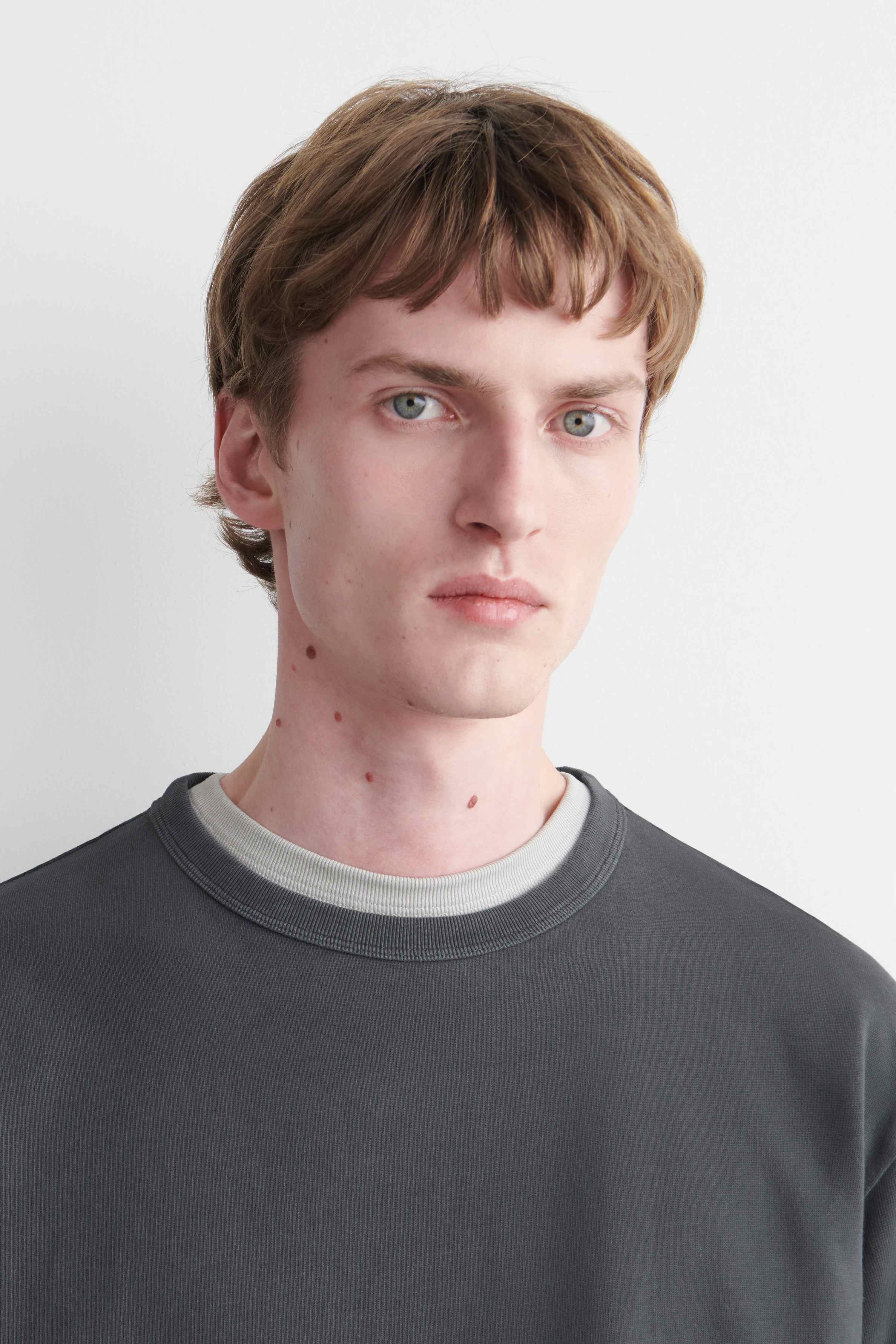 RELAXED HEAVYWEIGHT WASHED-COTTON T-SHIRT - 4