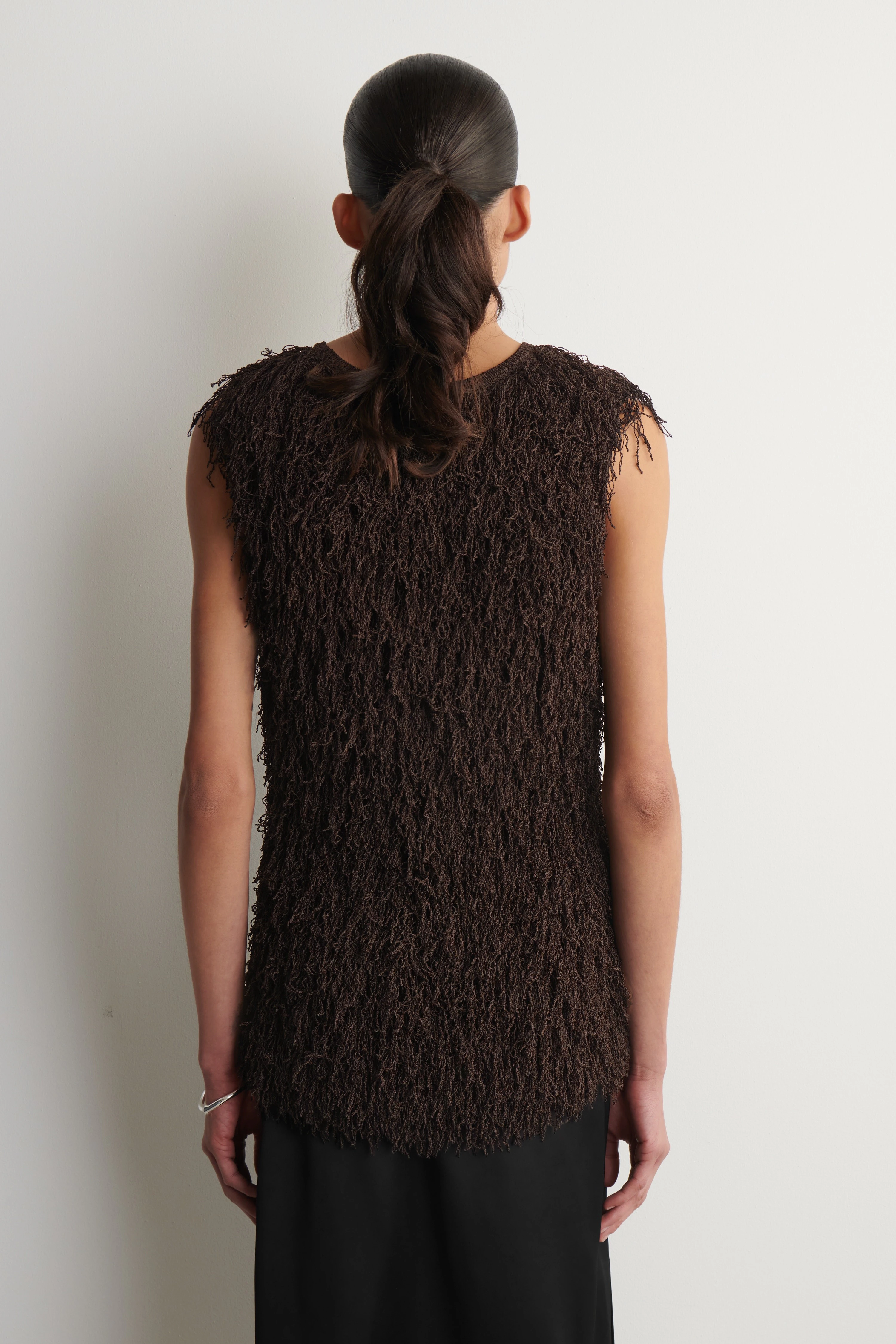 FRINGED KNITTED TOP