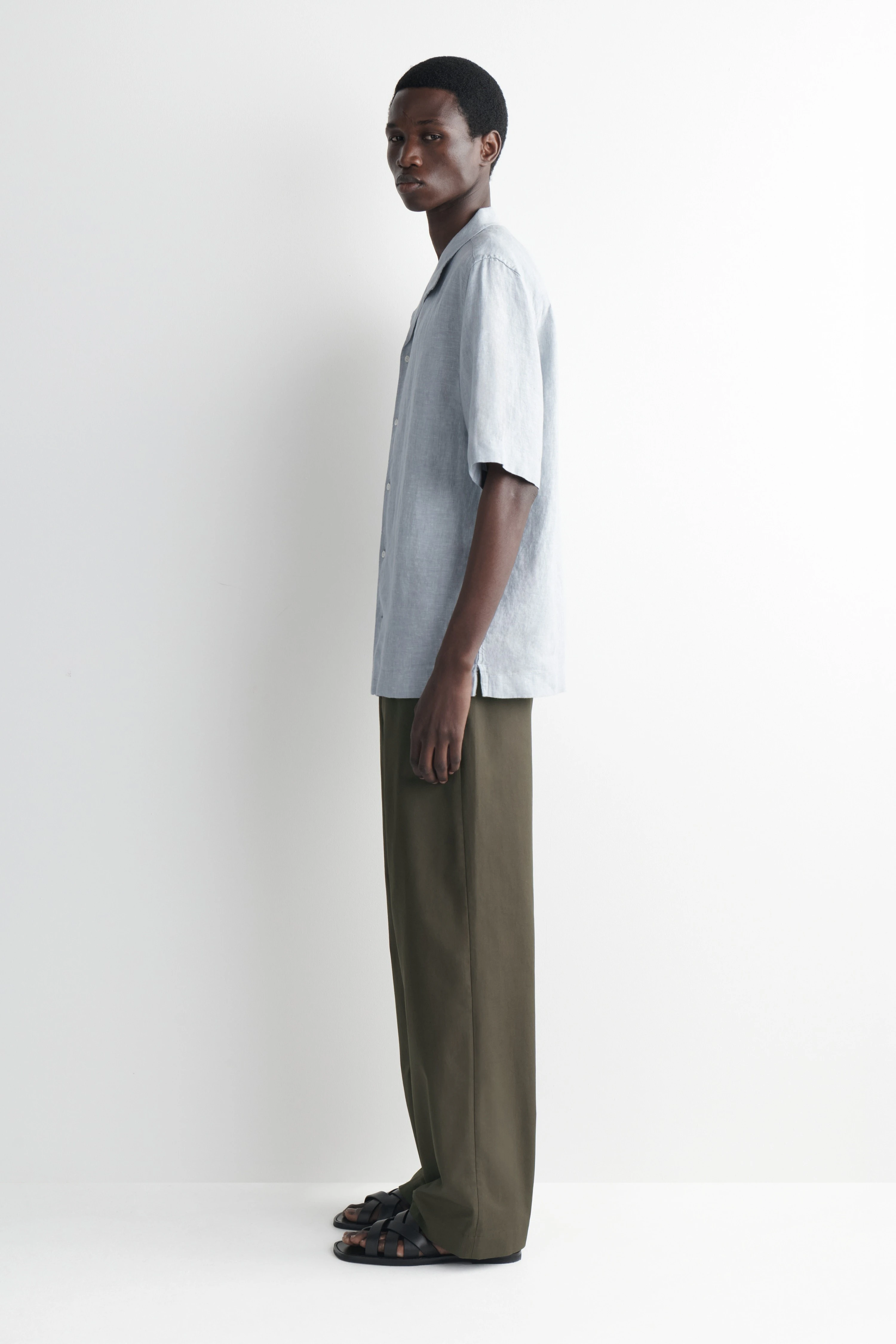 CAMP-COLLAR SHORT-SLEEVED LINEN SHIRT - 4