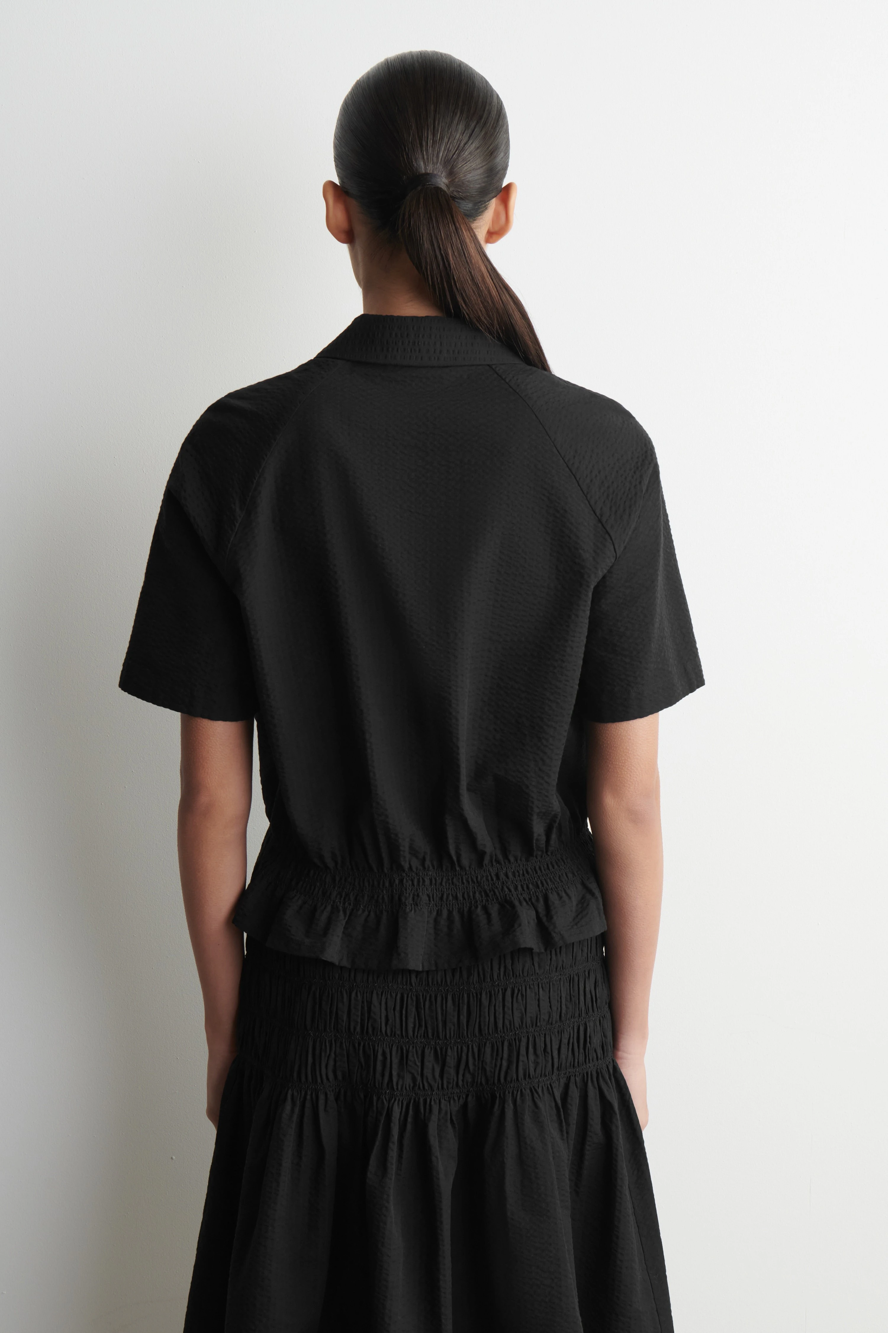 SMOCKED SEERSUCKER SHIRT