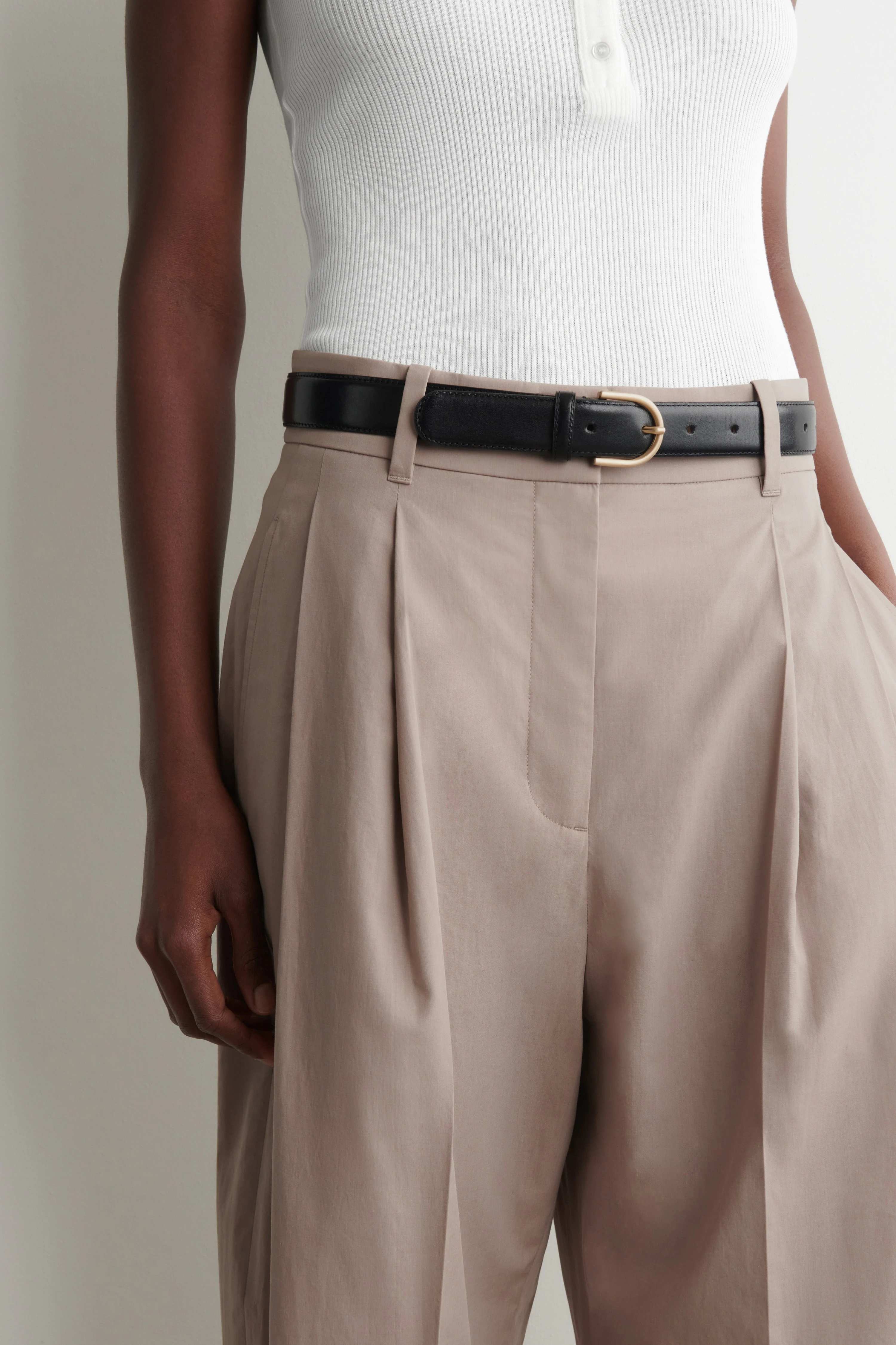 TAILORED COTTON BARREL-LEG TROUSERS - 3