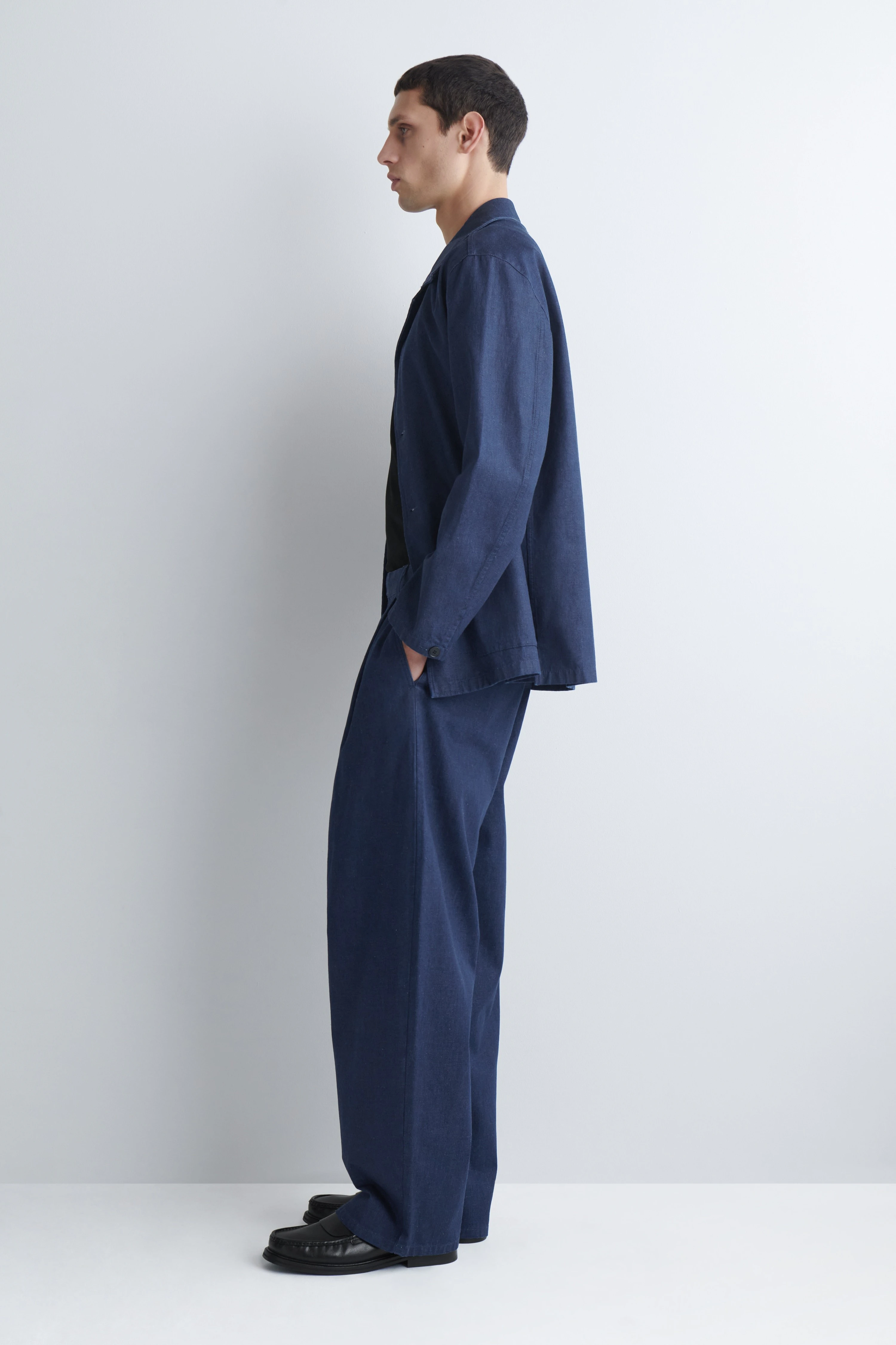 BELTED DENIM RELAXED-FIT BARREL-LEG TROUSERS - 4