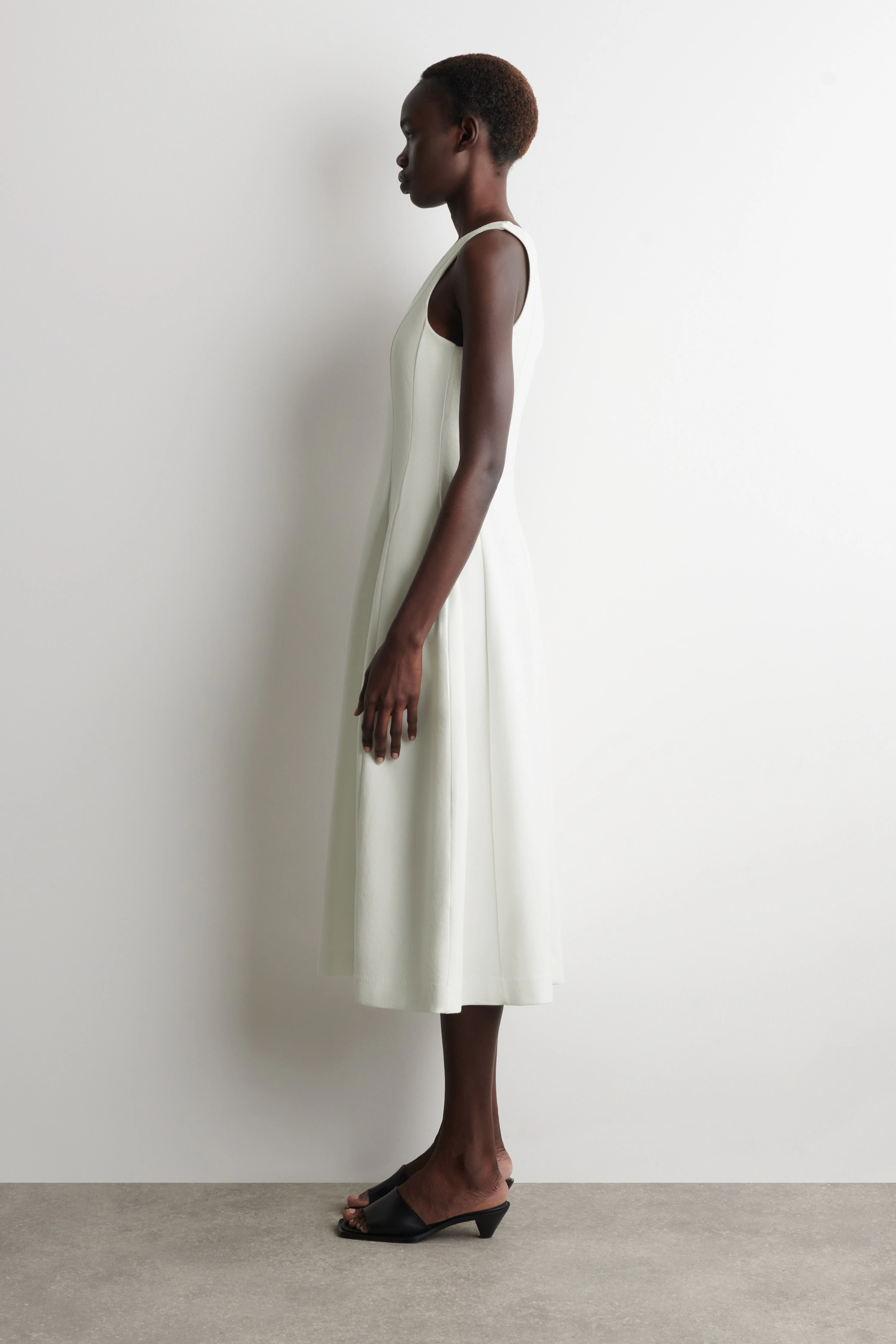 SCULPTED COTTON MIDI DRESS - 3