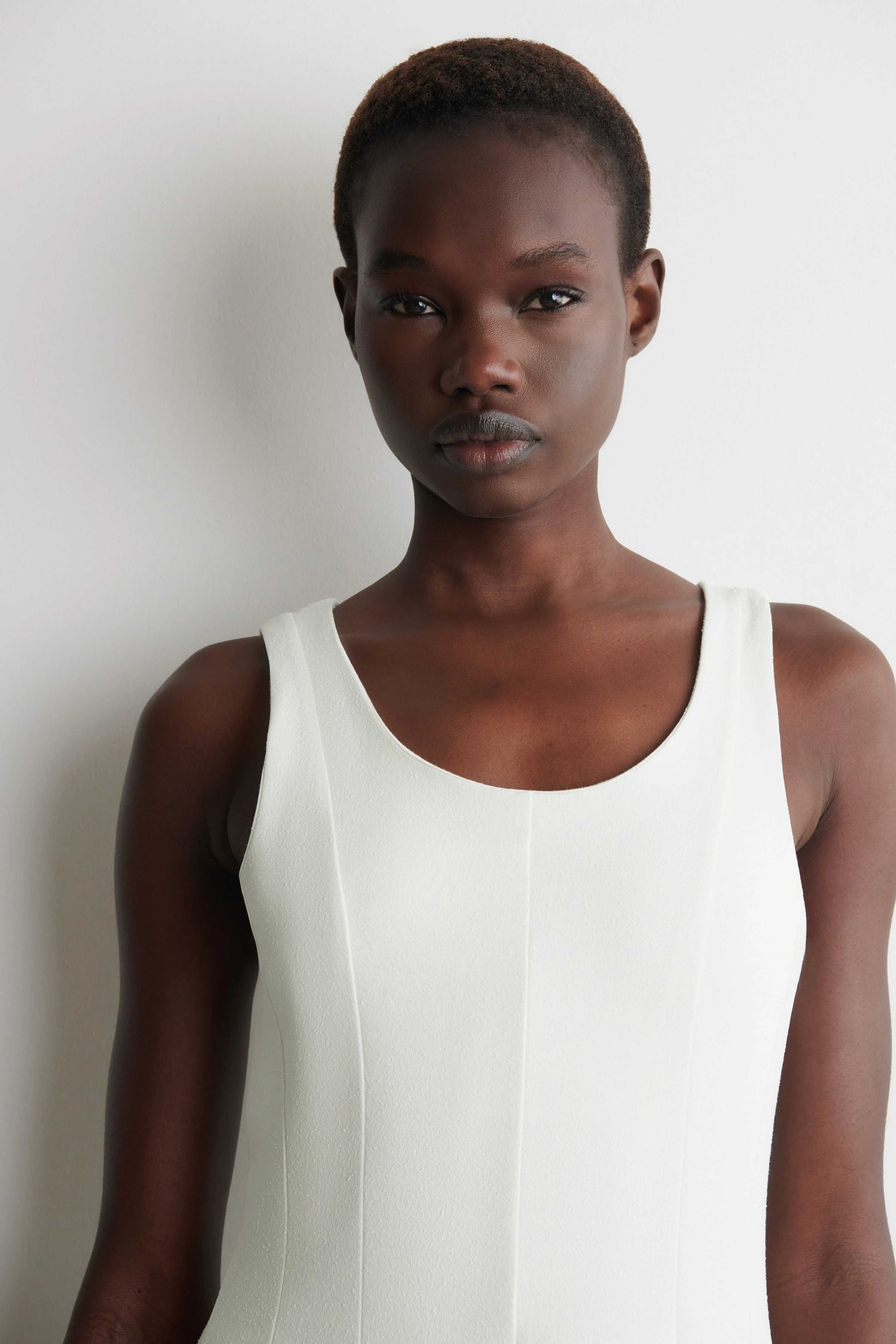 SCULPTED COTTON MIDI DRESS - 4