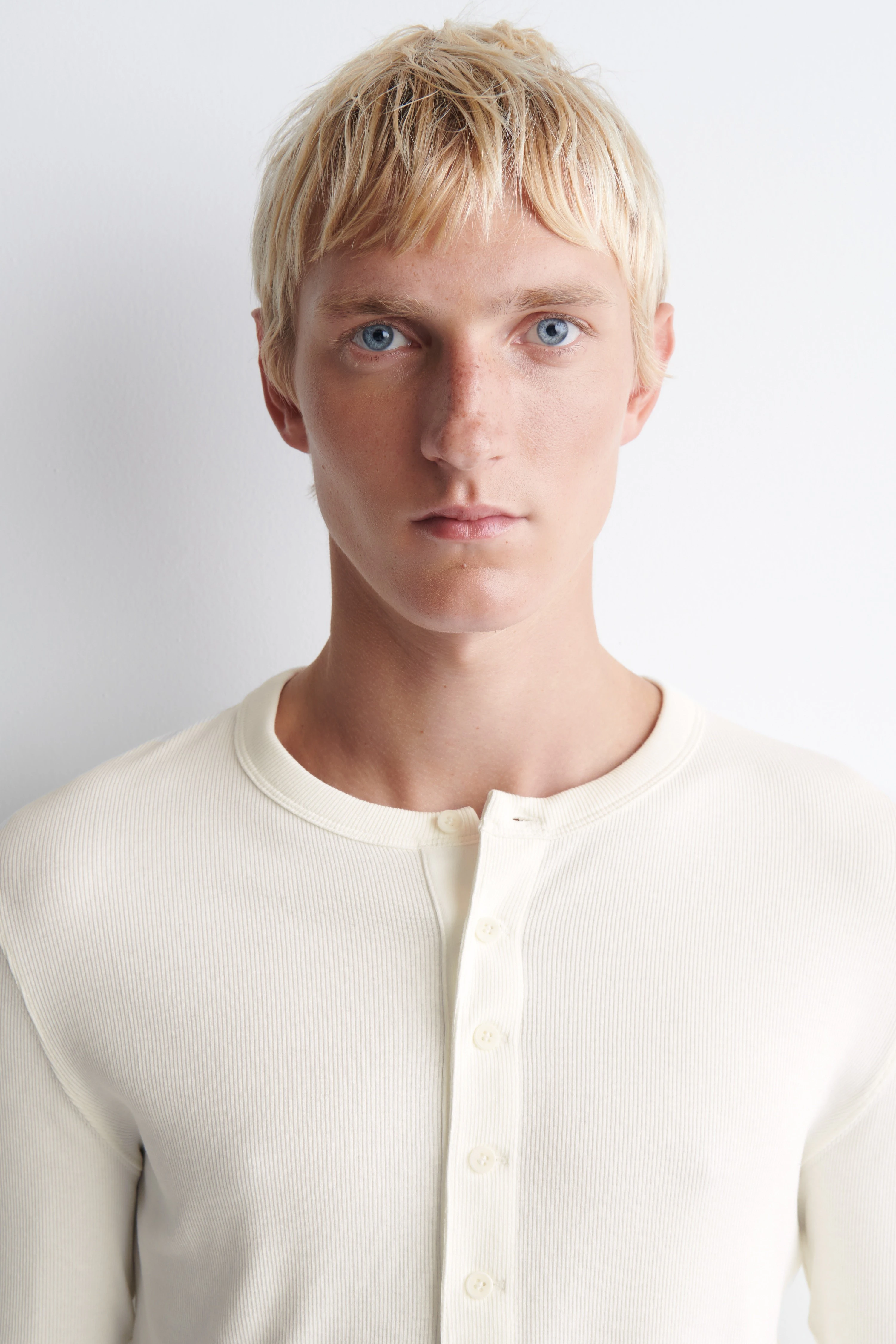 SLIM RIBBED COTTON LONG-SLEEVED HENLEY T-SHIRT - 5