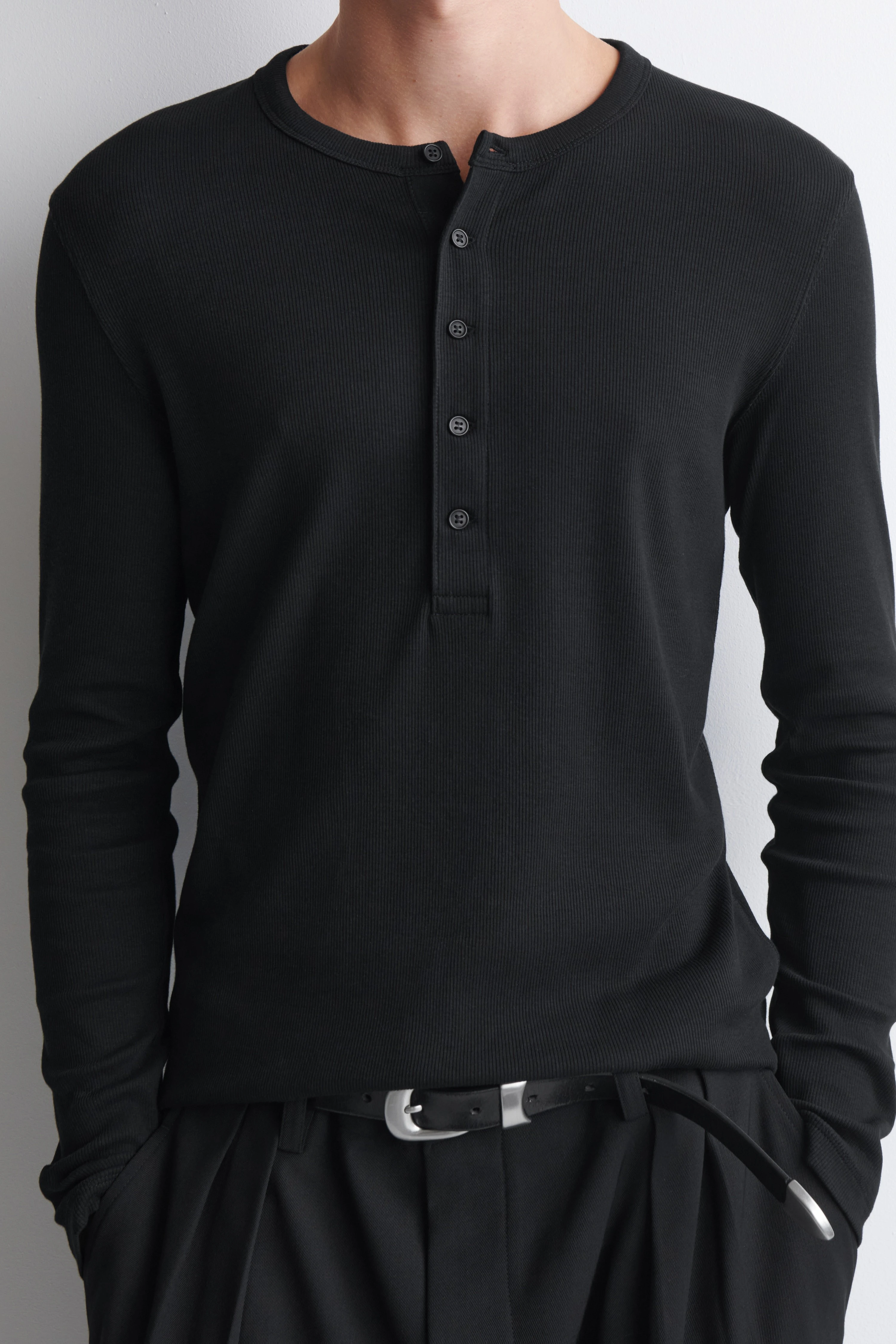 SLIM RIBBED COTTON LONG-SLEEVED HENLEY T-SHIRT - 5