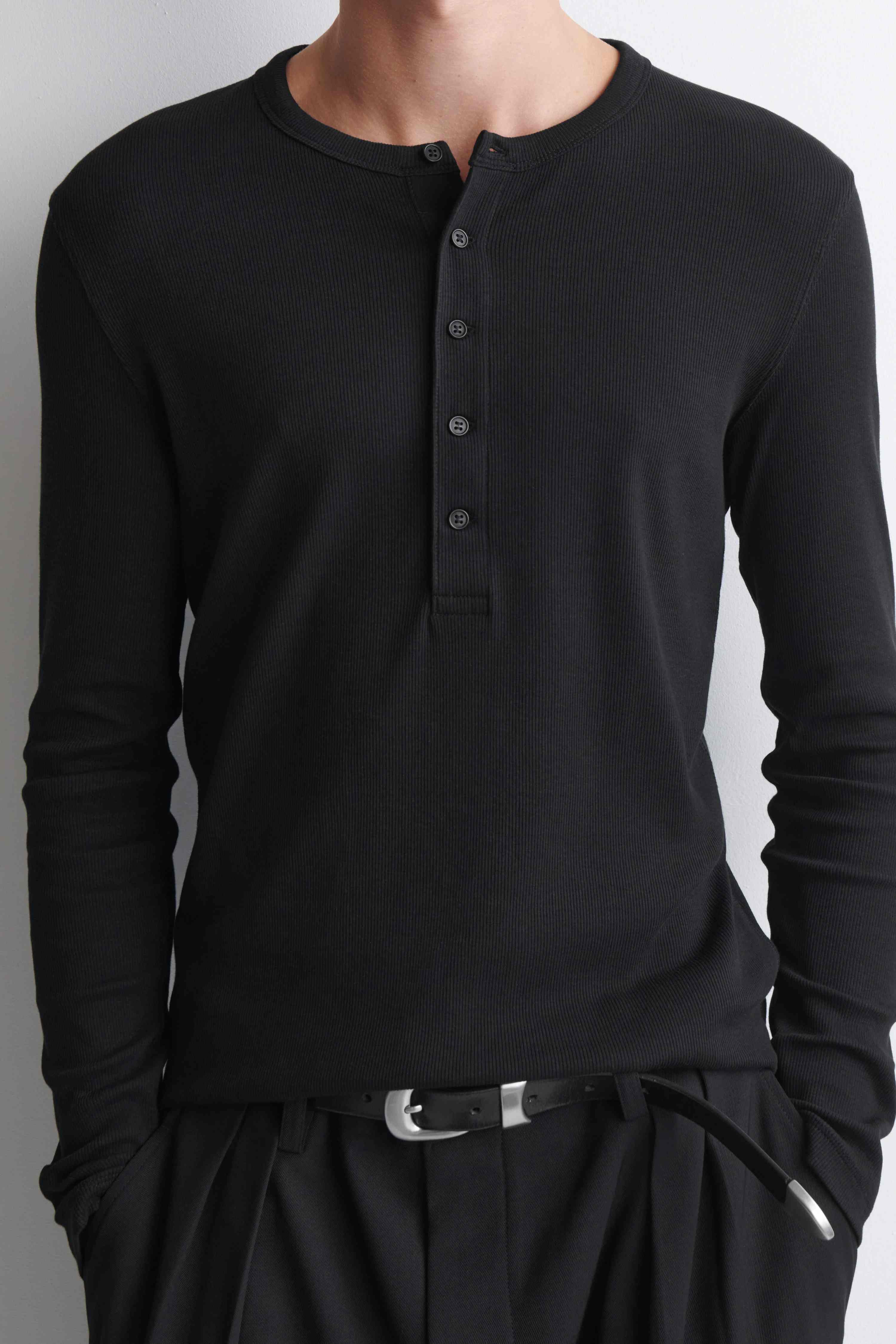 SLIM RIBBED COTTON LONG-SLEEVED HENLEY T-SHIRT - 5