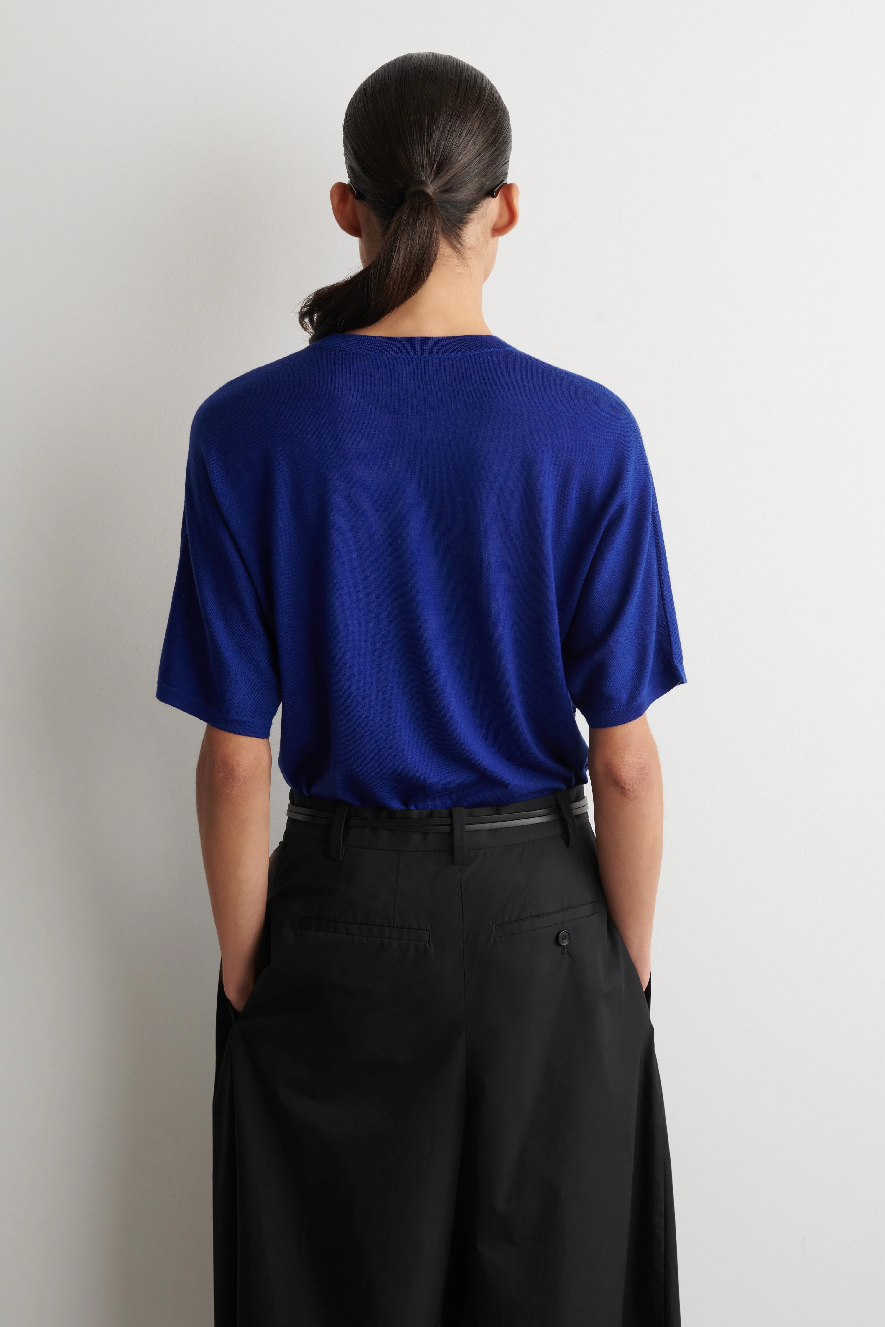 KNITTED MERINO WOOL T-SHIRT