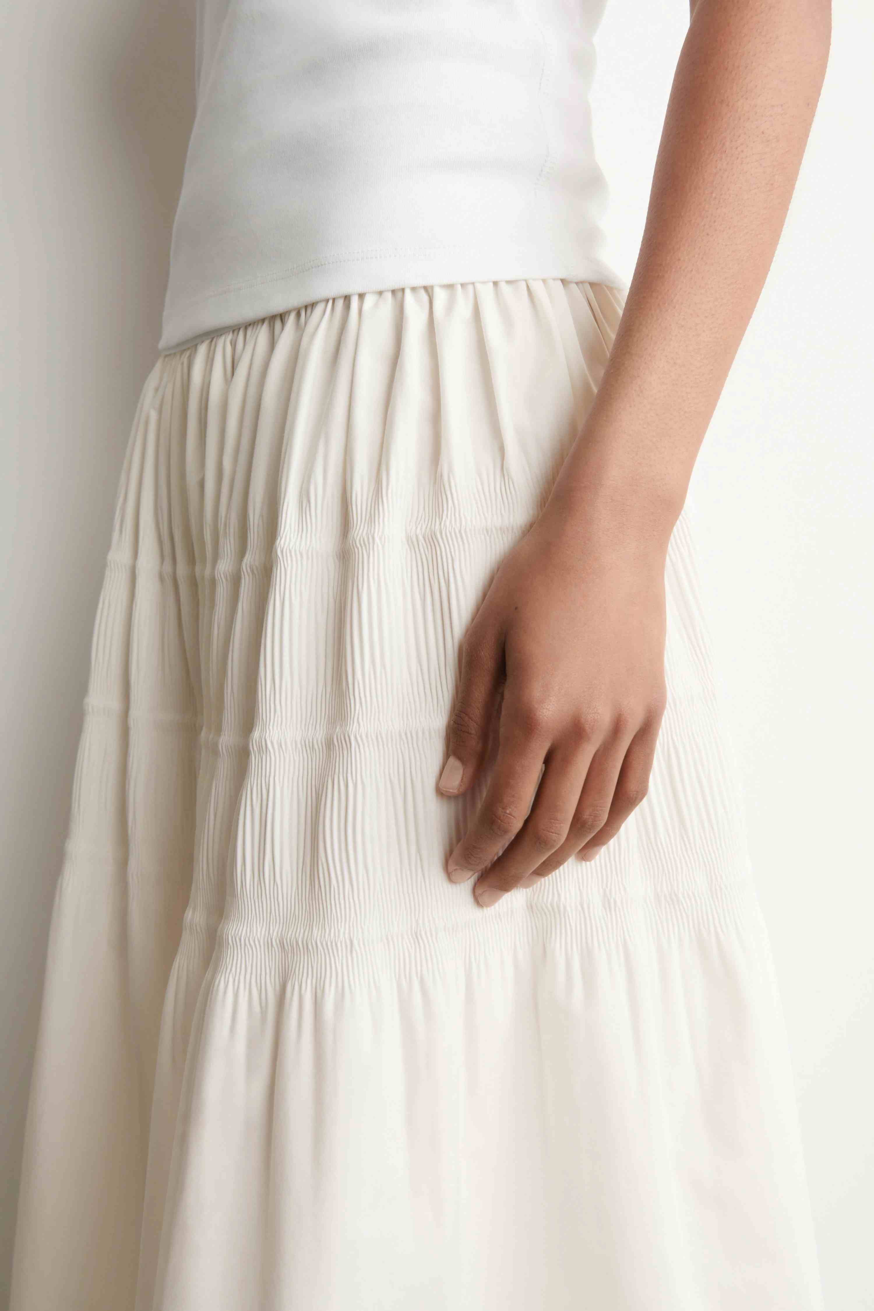 TIERED GATHERED MIDI SKIRT