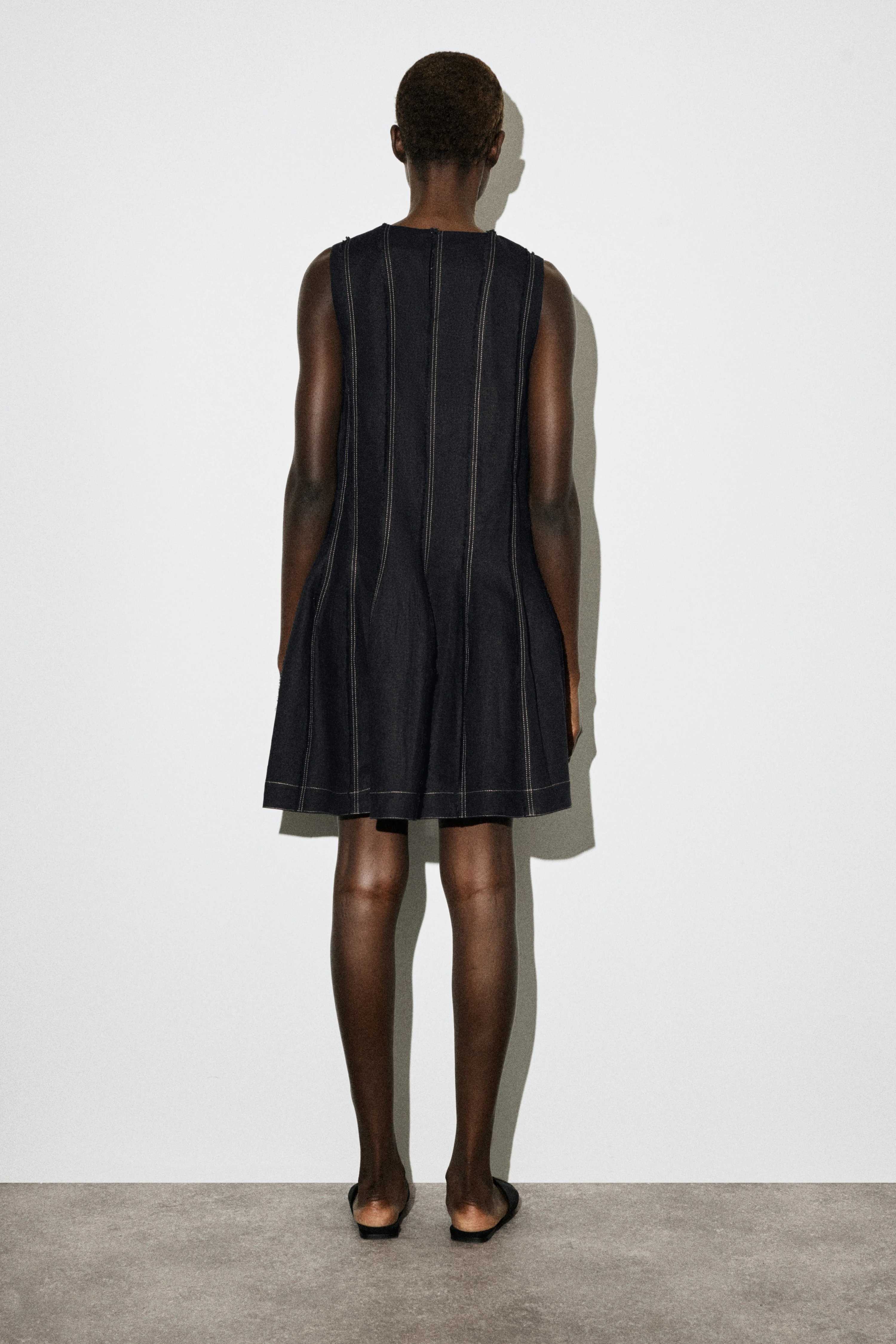 SCULPTED PLEATED MINI DRESS - 2