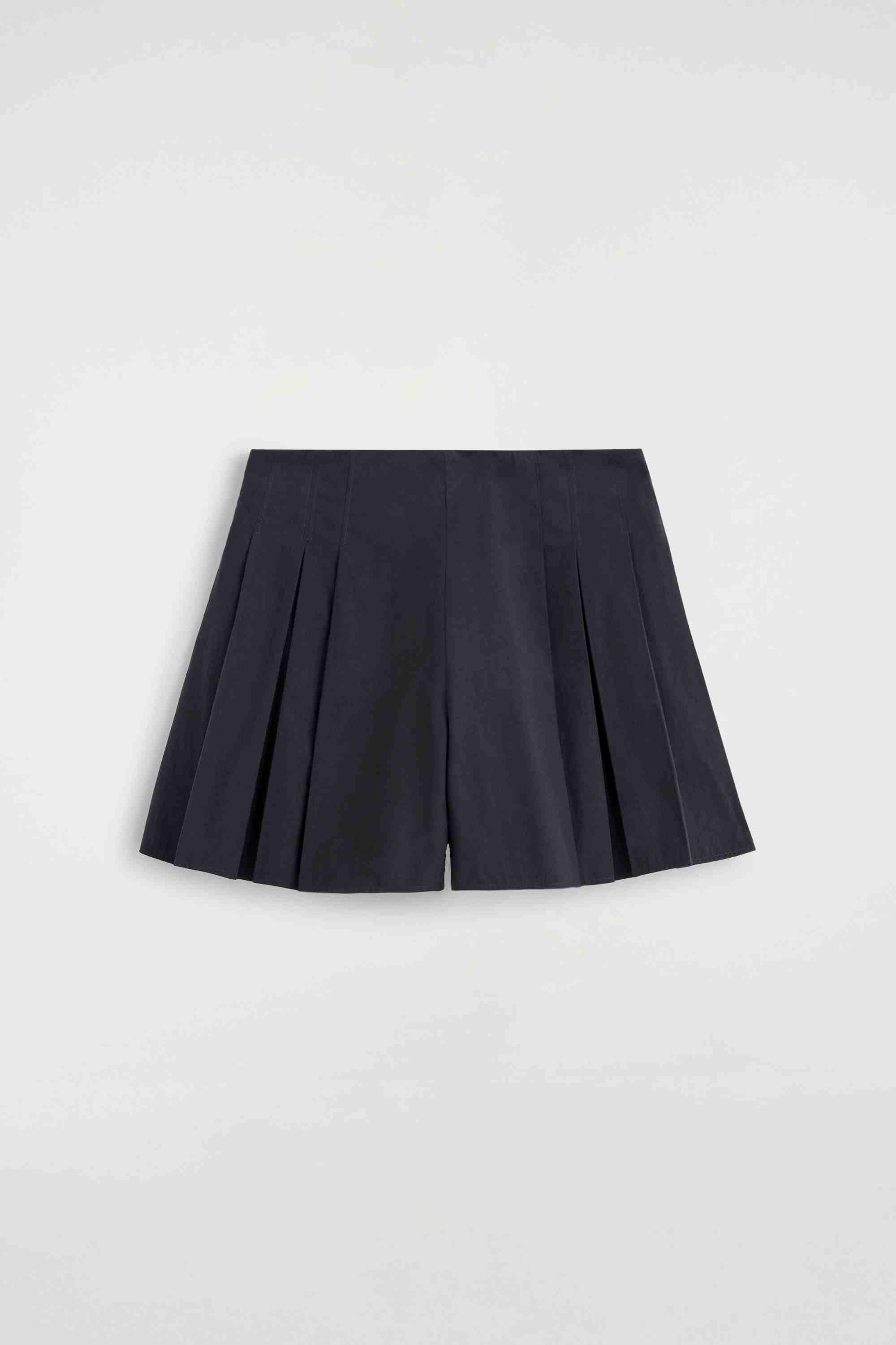 PLEATED COTTON SHORTS - 6