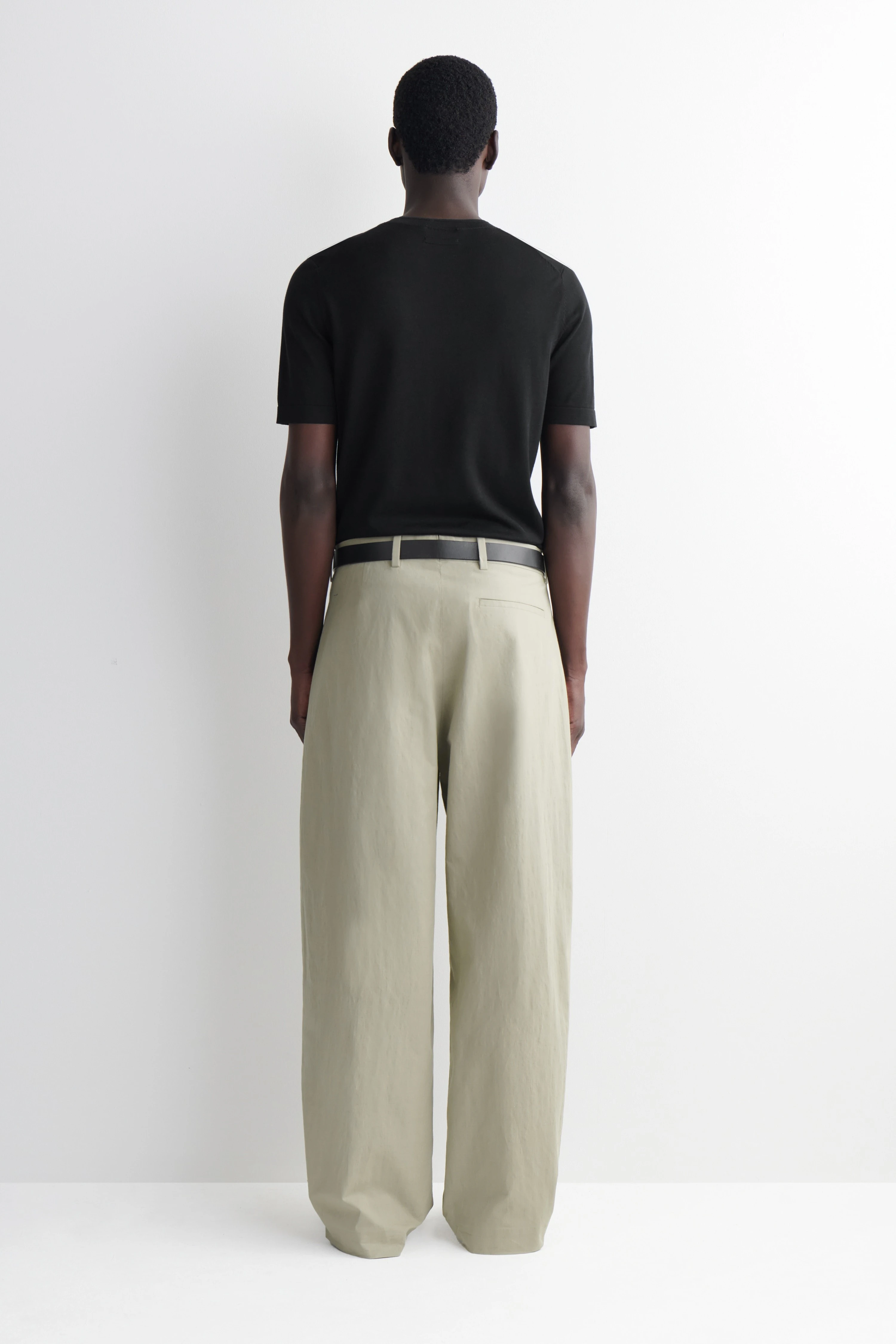 COTTON-LINEN RELAXED-FIT BARREL-LEG TROUSERS