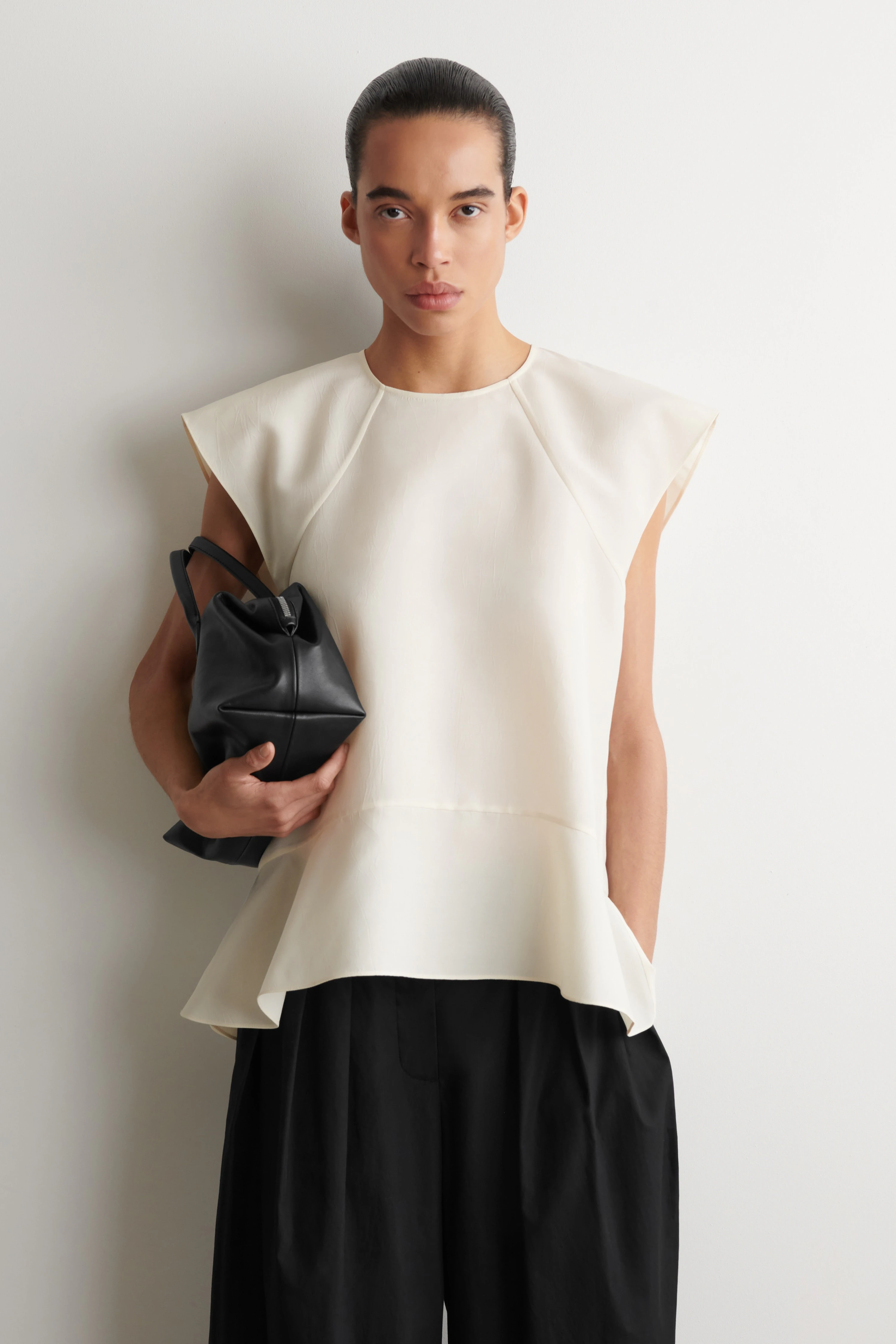 FLARED CAP-SLEEVE TOP