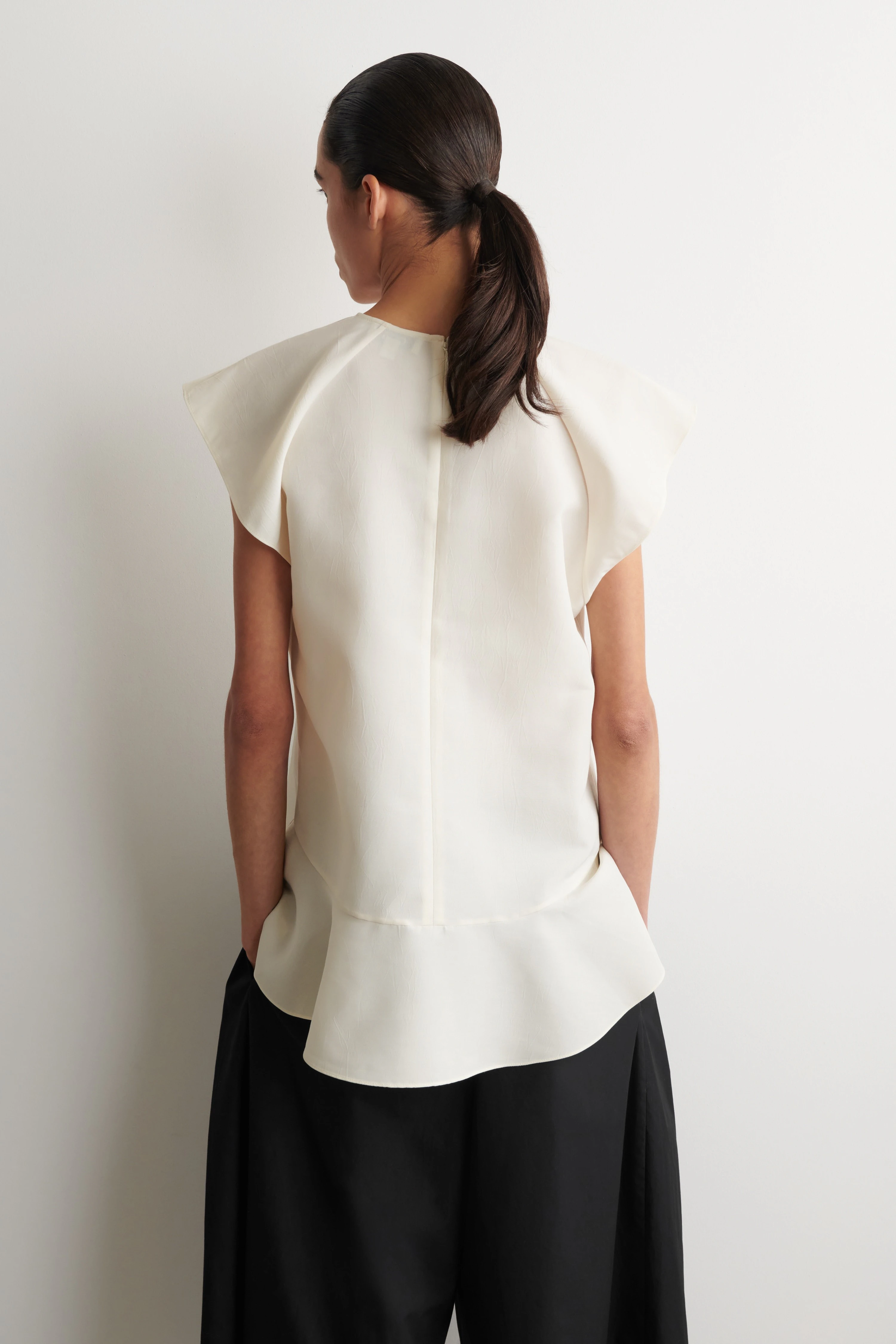 FLARED CAP-SLEEVE TOP