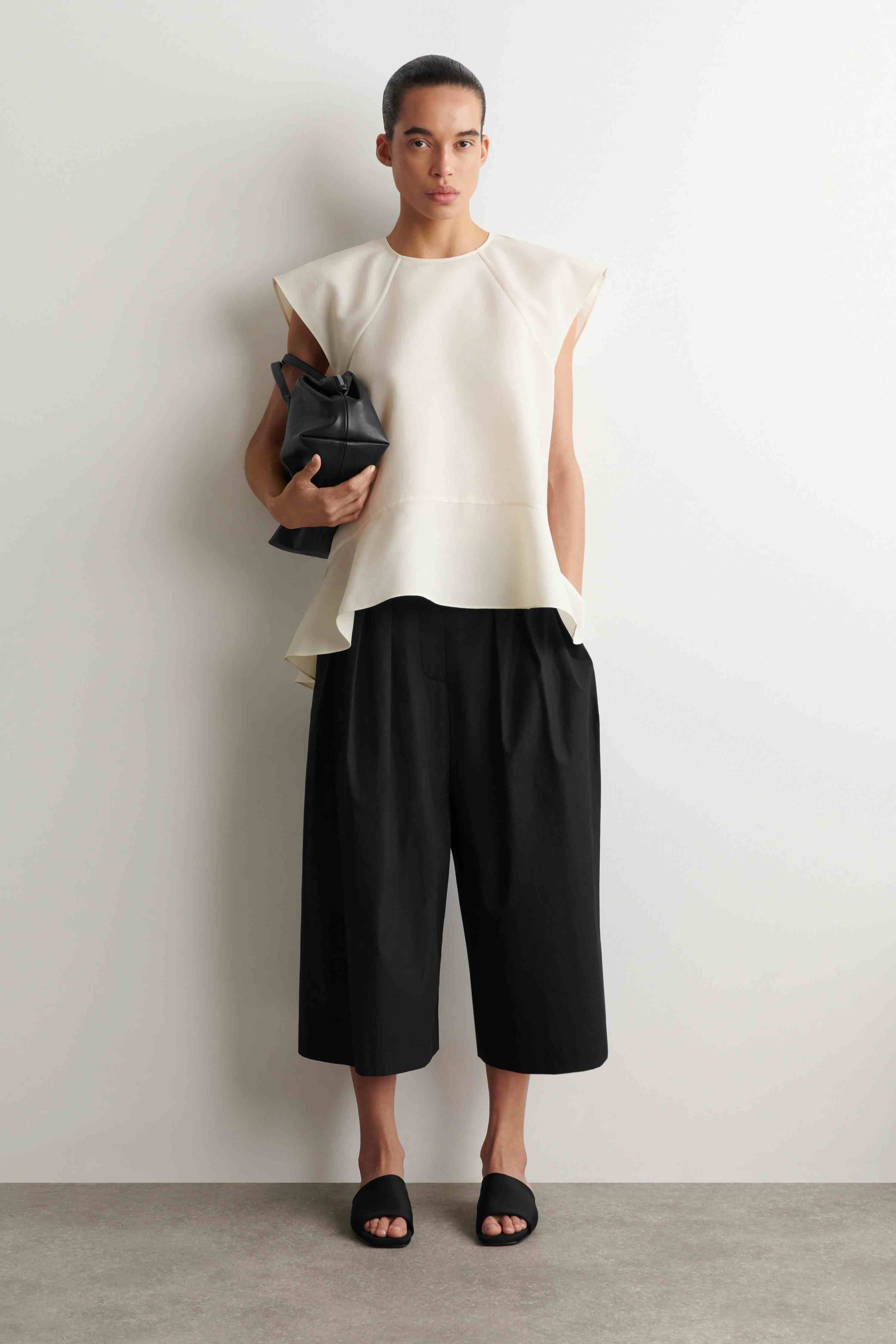 FLARED CAP-SLEEVE TOP - 5