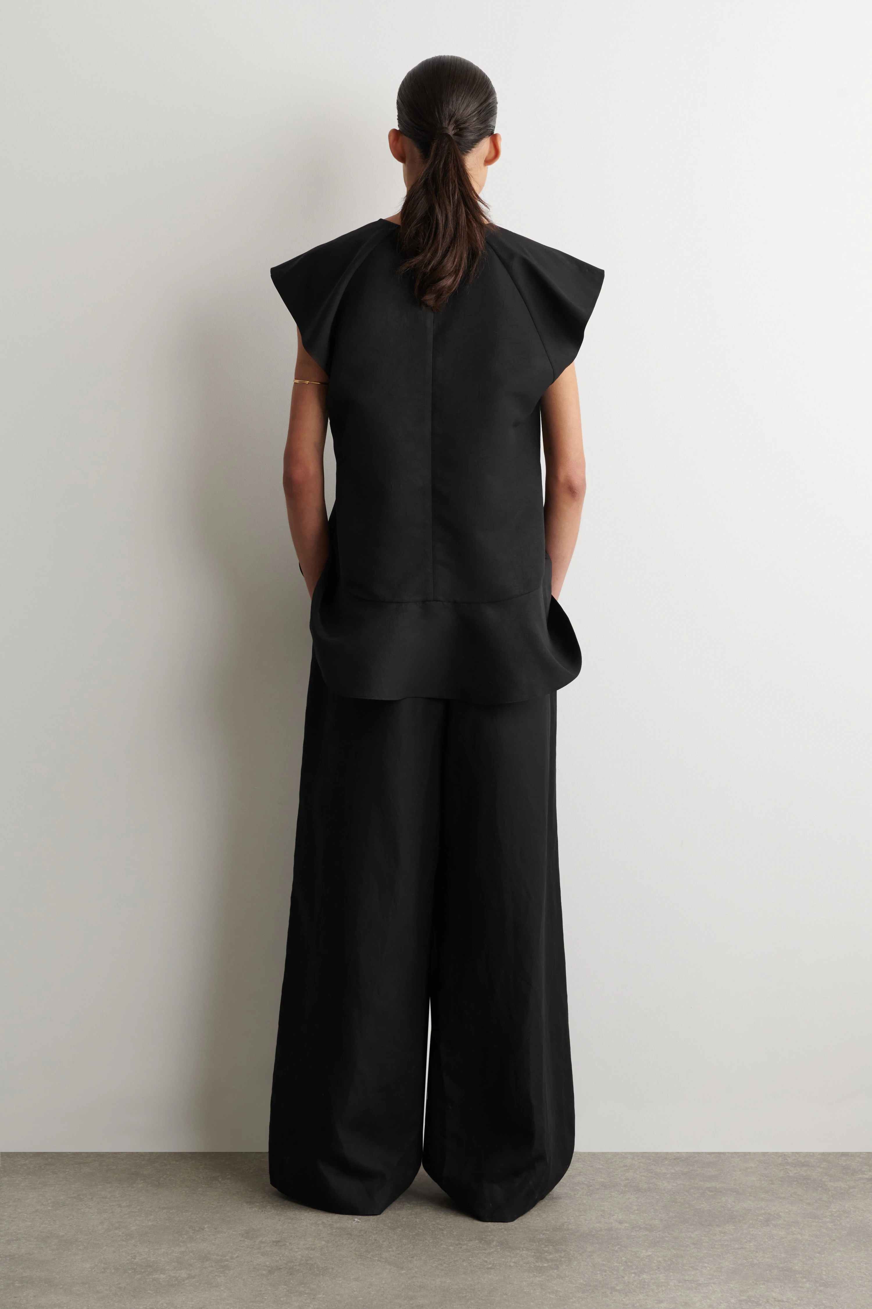 FLARED CAP-SLEEVE TOP - 2