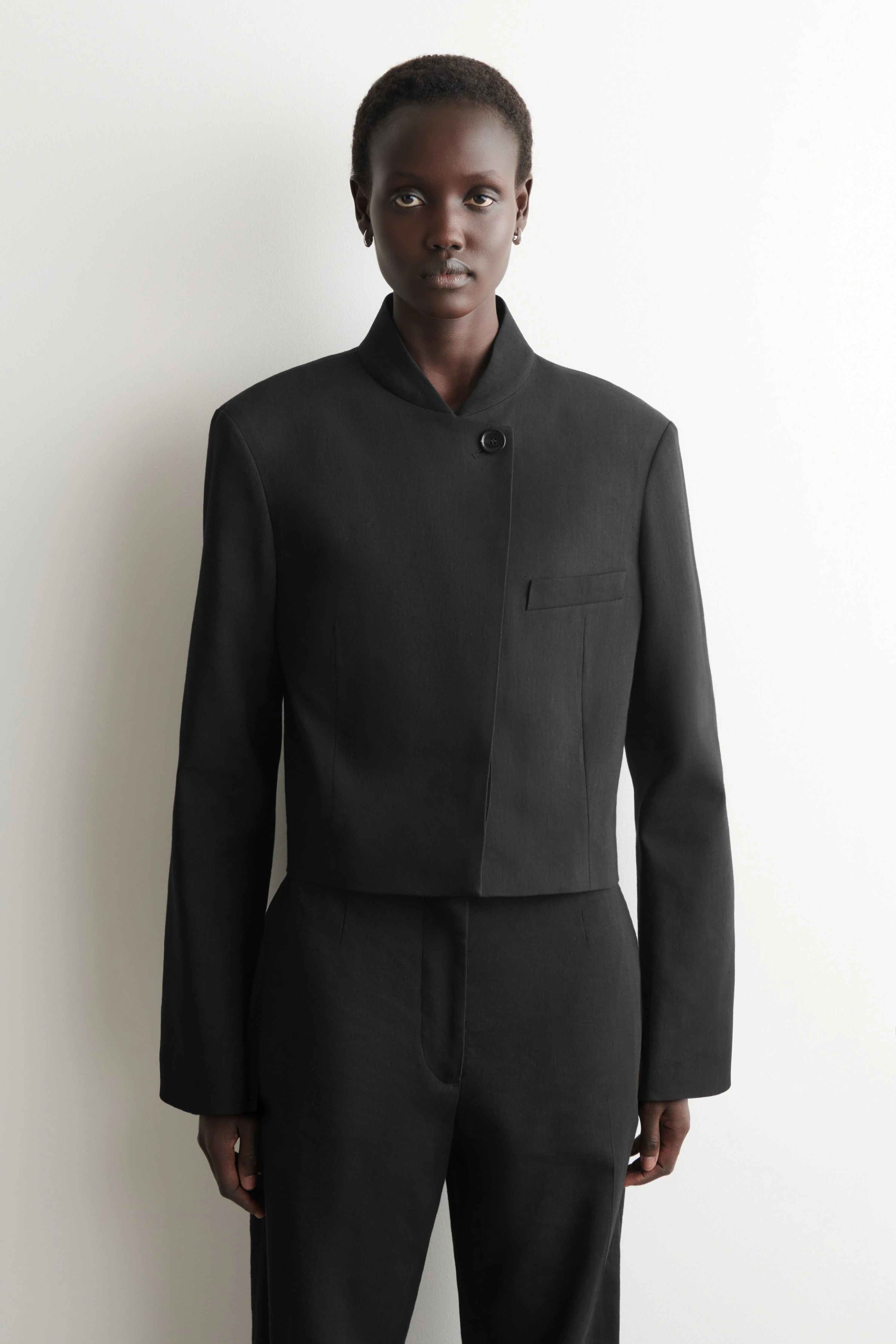 CROPPED STRUCTURED LINEN BLAZER - 1