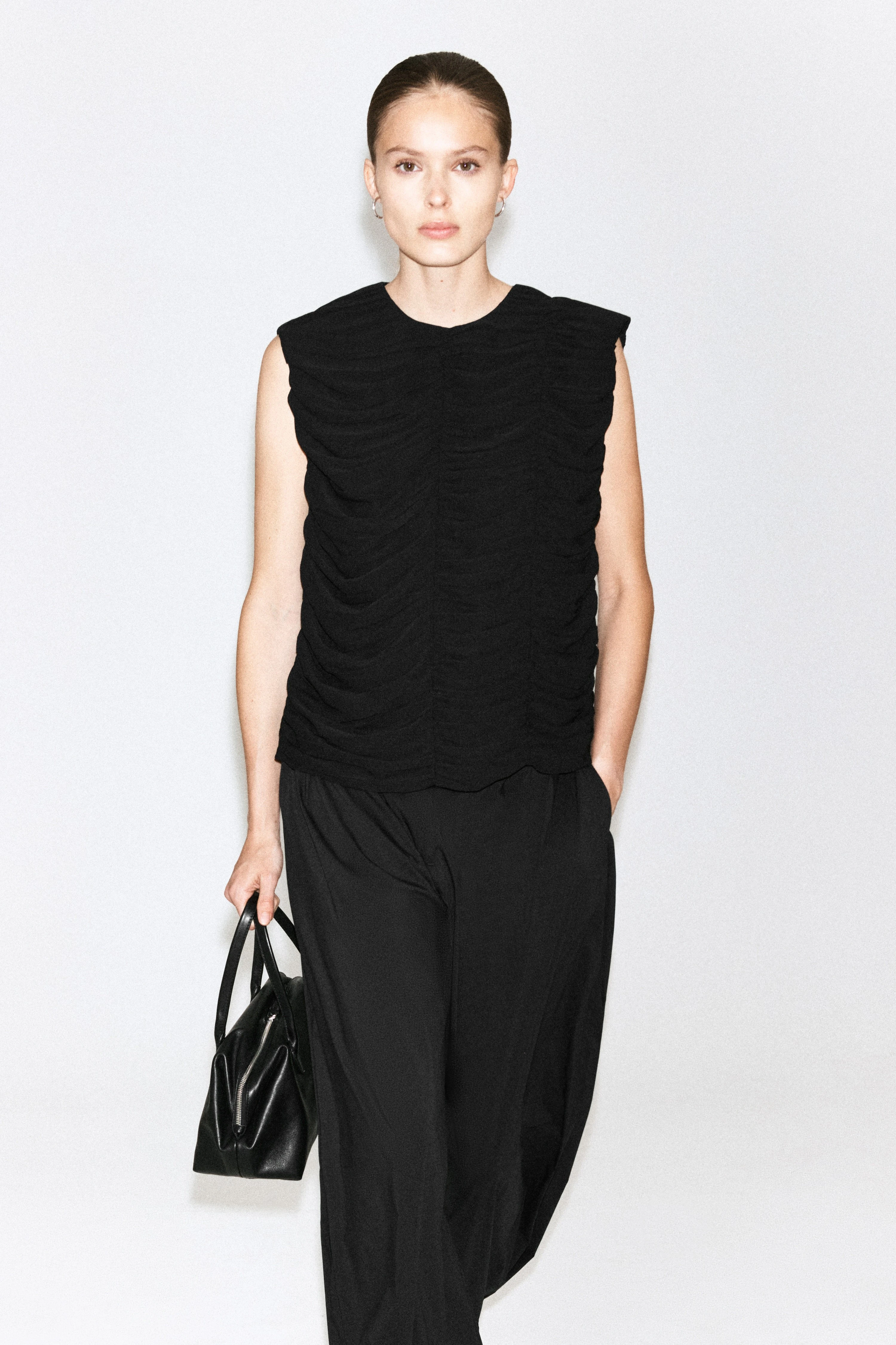 GATHERED PANELLED TOP