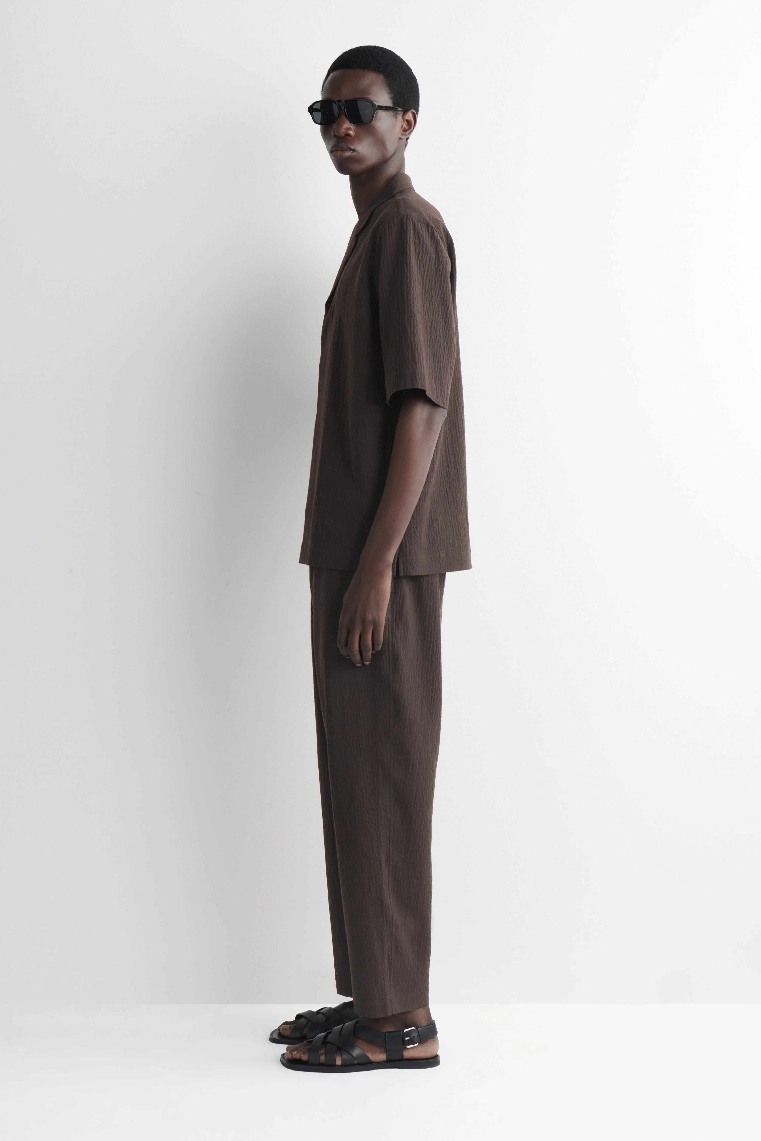 SEERSUCKER REGULAR-FIT TAPERED TROUSERS - 4