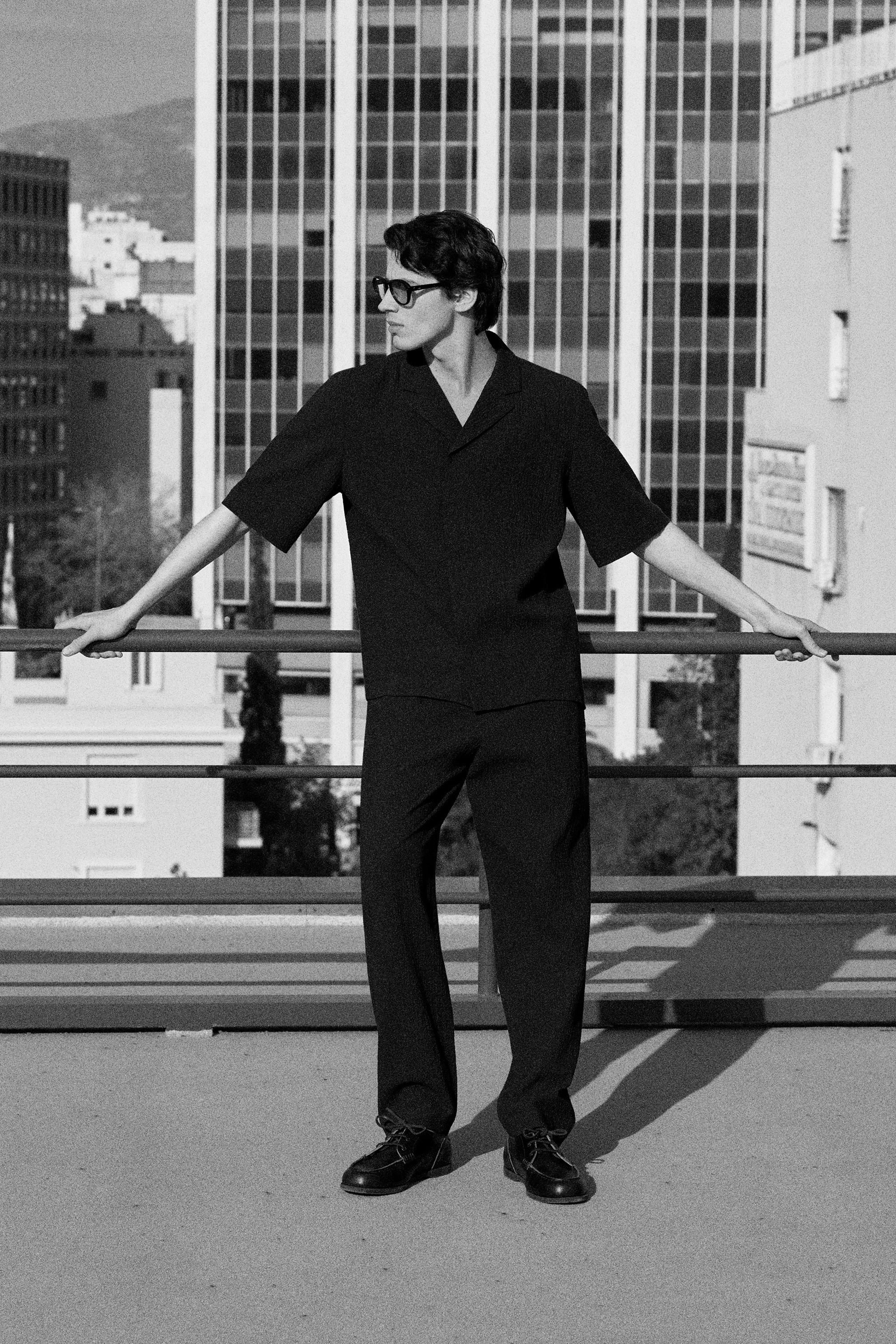 SEERSUCKER REGULAR-FIT TAPERED TROUSERS - 8