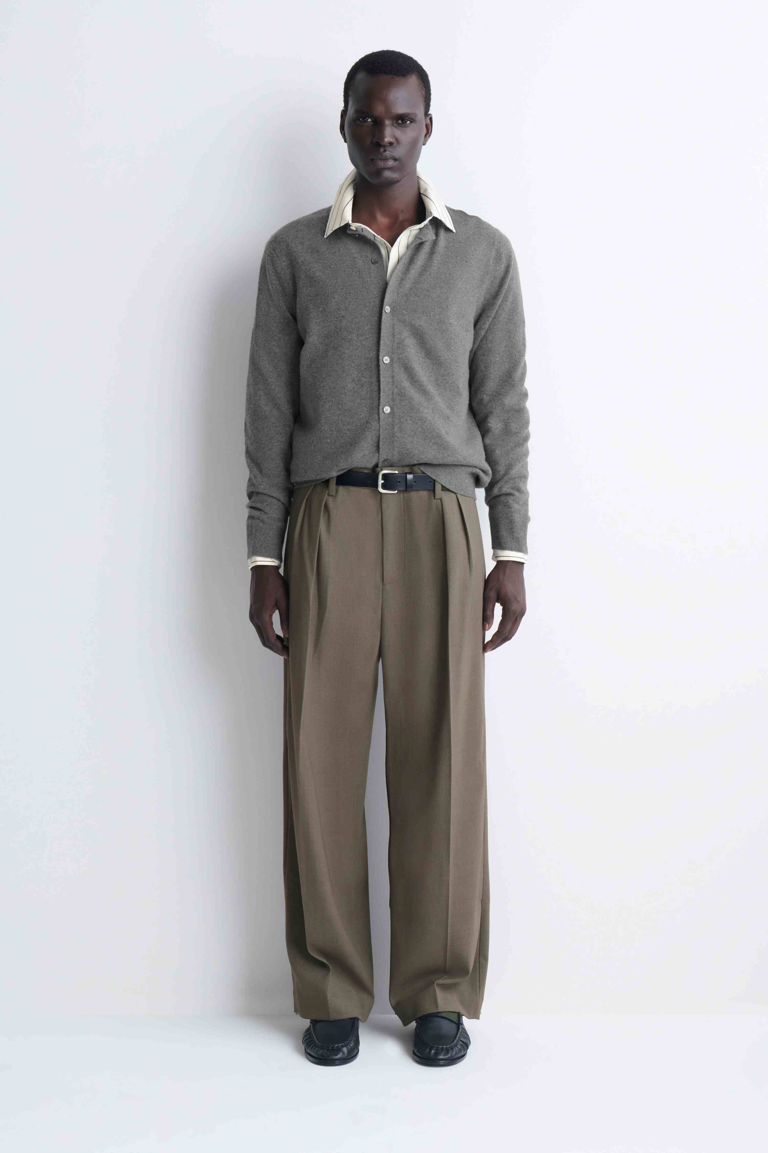 PURE CASHMERE CREW-NECK CARDIGAN - 3