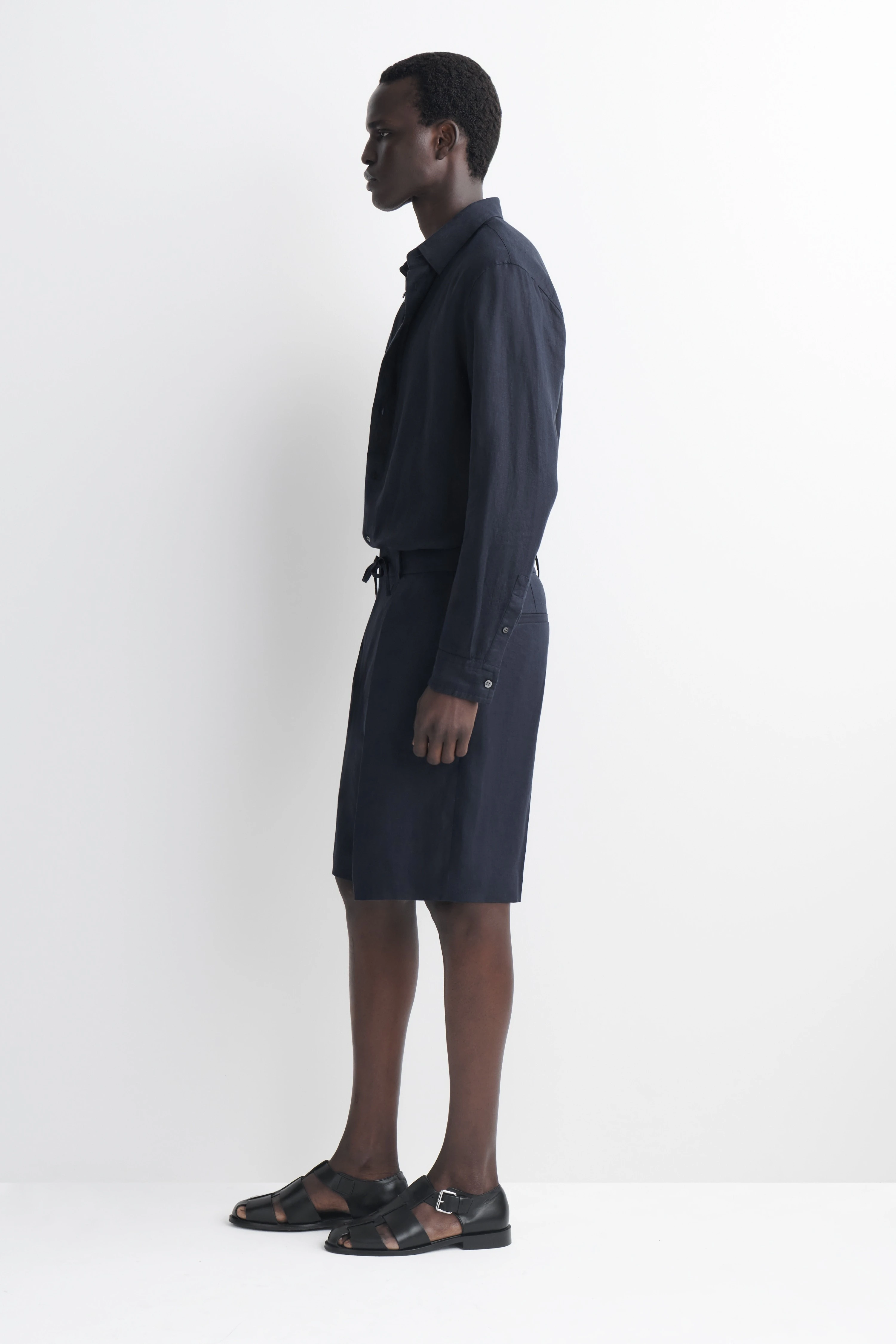 PLEATED LINEN DRAWSTRING SHORTS - 3