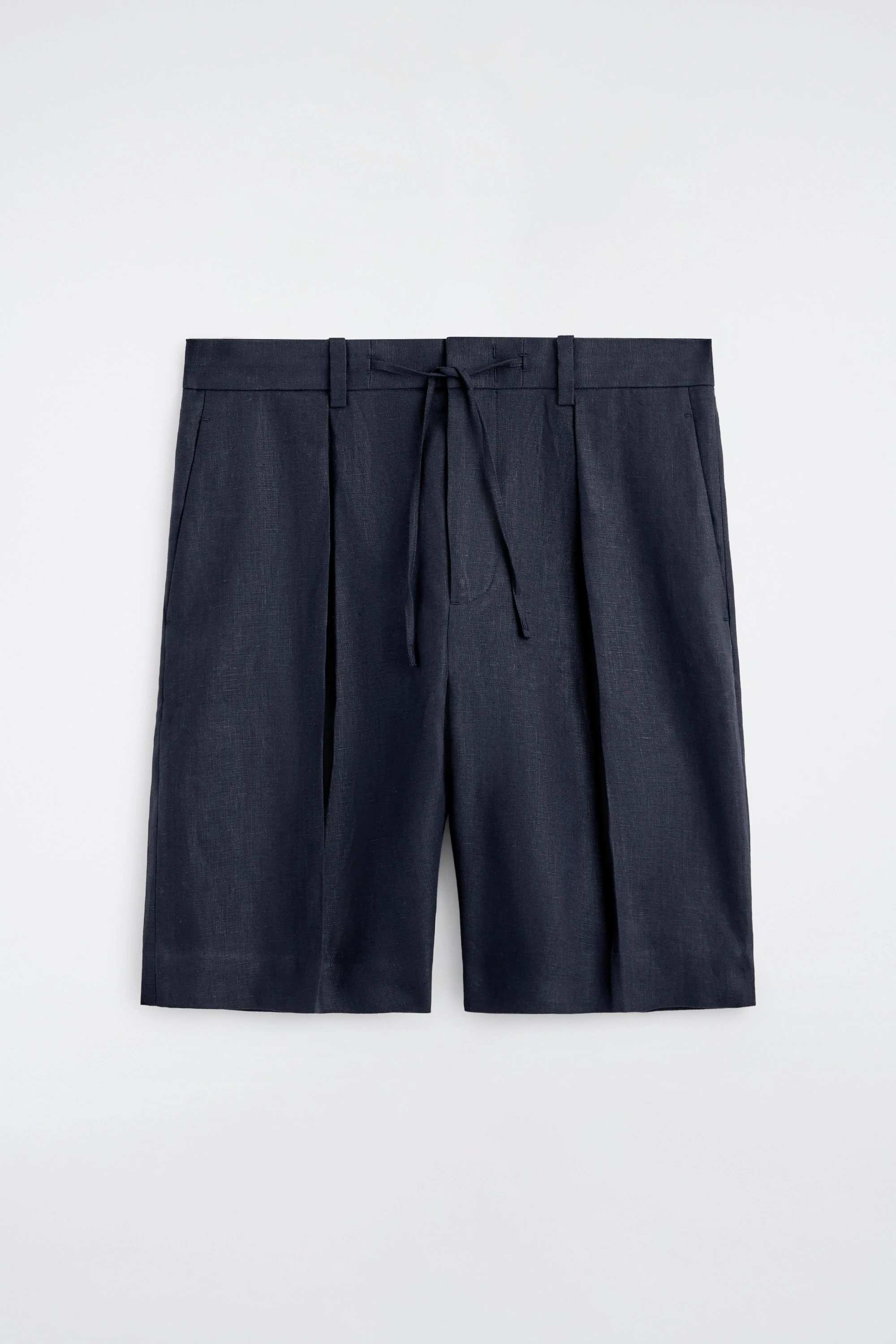 PLEATED LINEN DRAWSTRING SHORTS