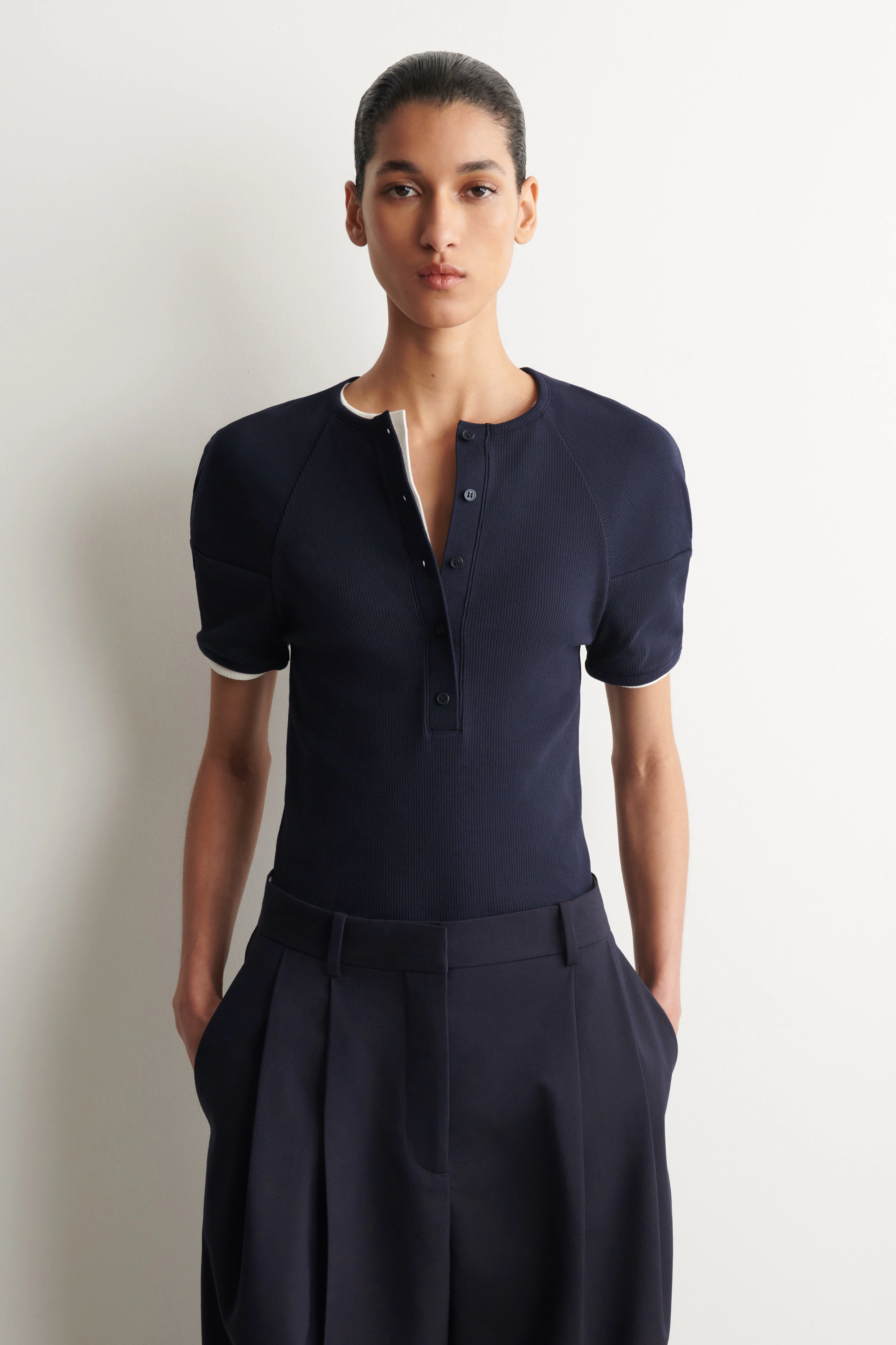 ROUNDED RIBBED JERSEY HENLEY TOP